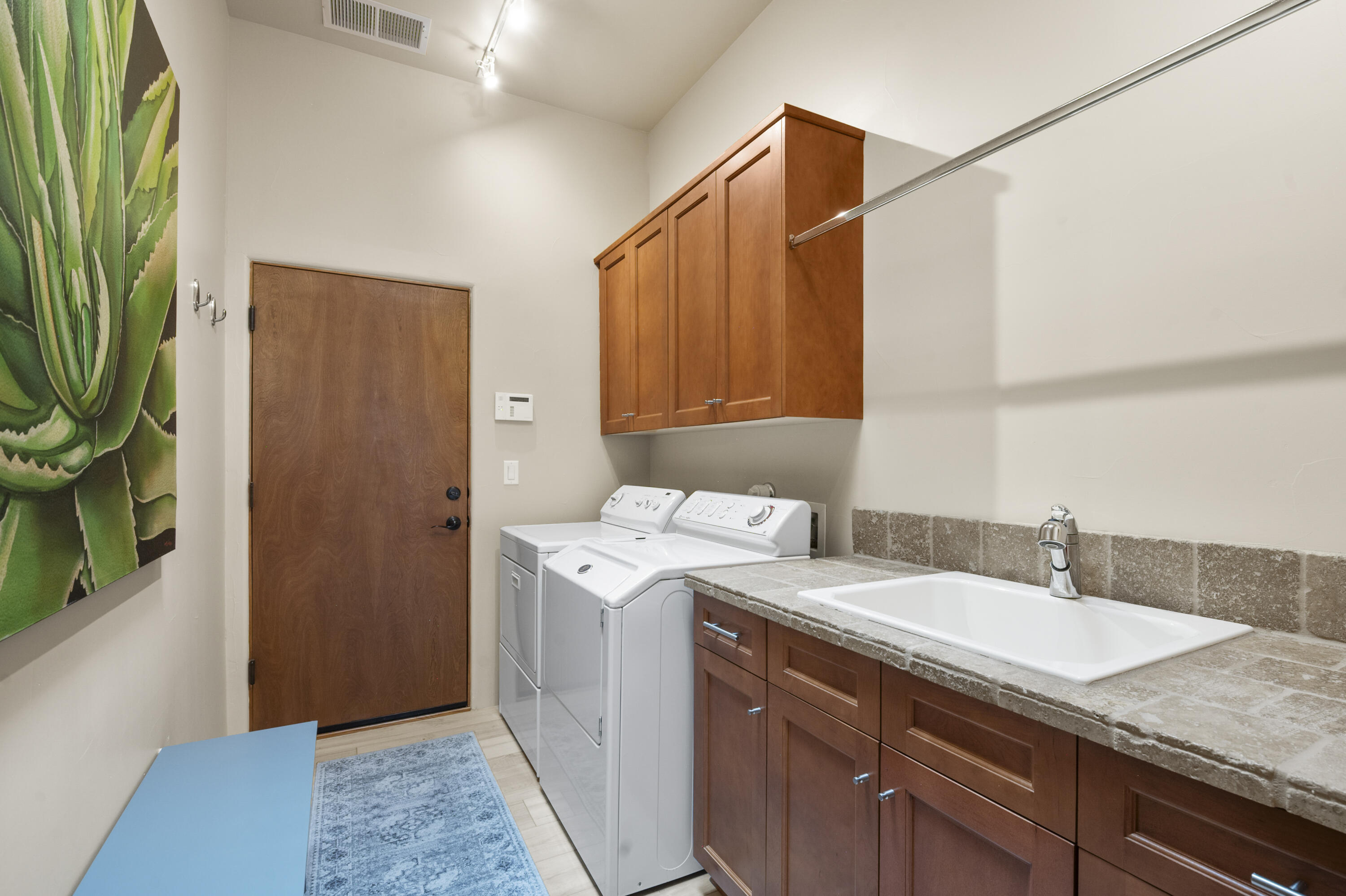 3019 Calle San Angel NW