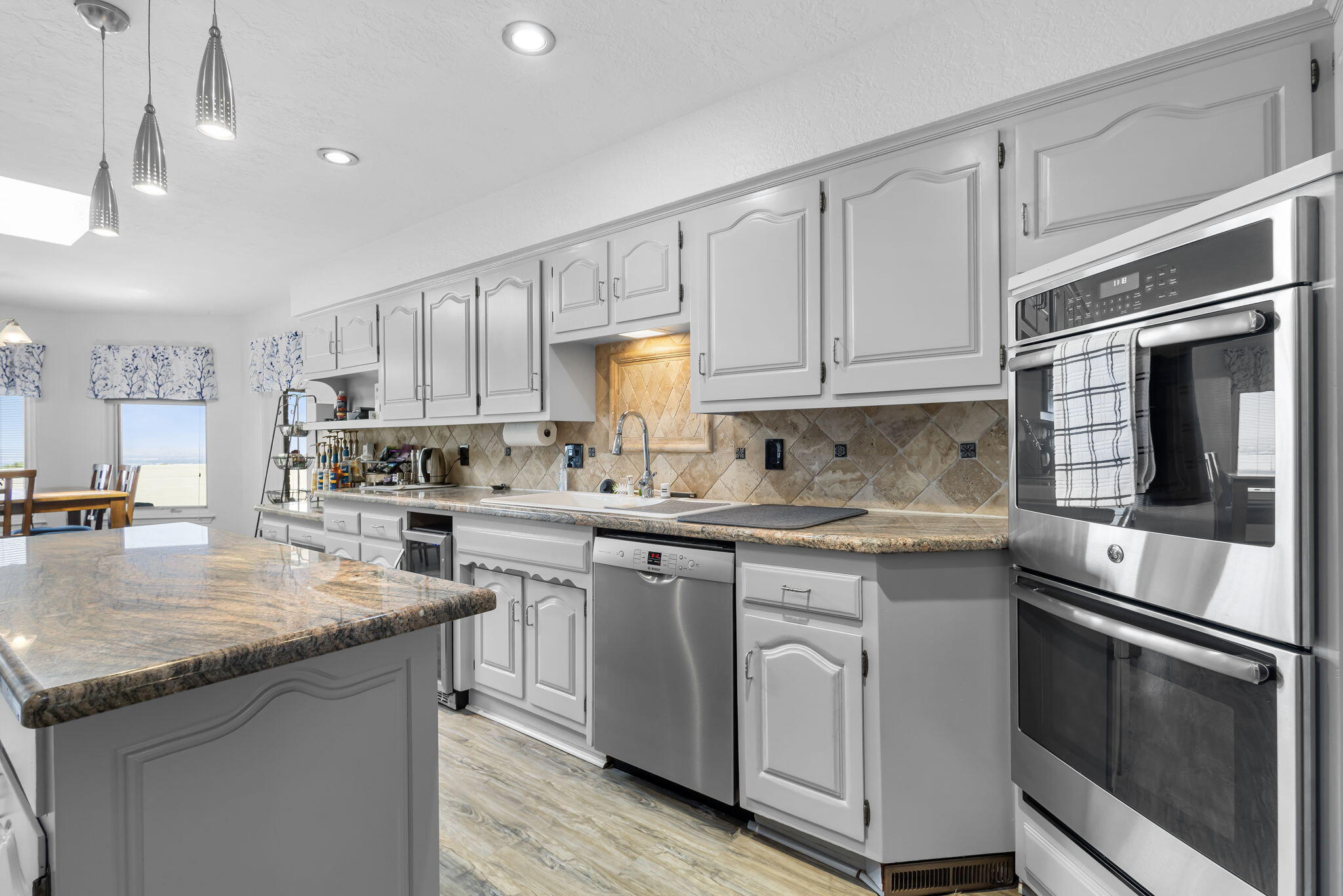 2821 PALO ALTO Drive NE