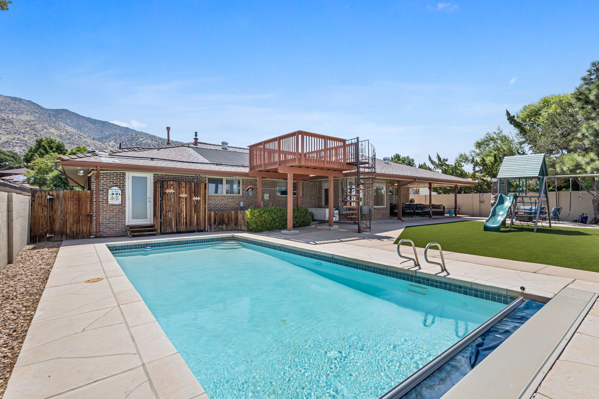 2821 PALO ALTO Drive NE