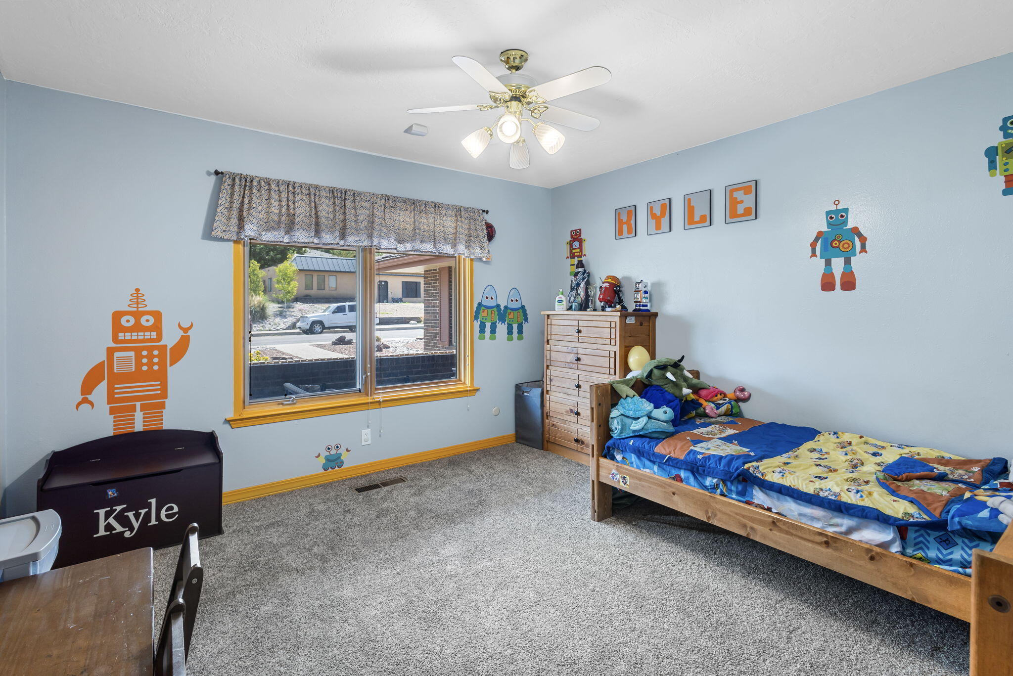 2821 PALO ALTO Drive NE