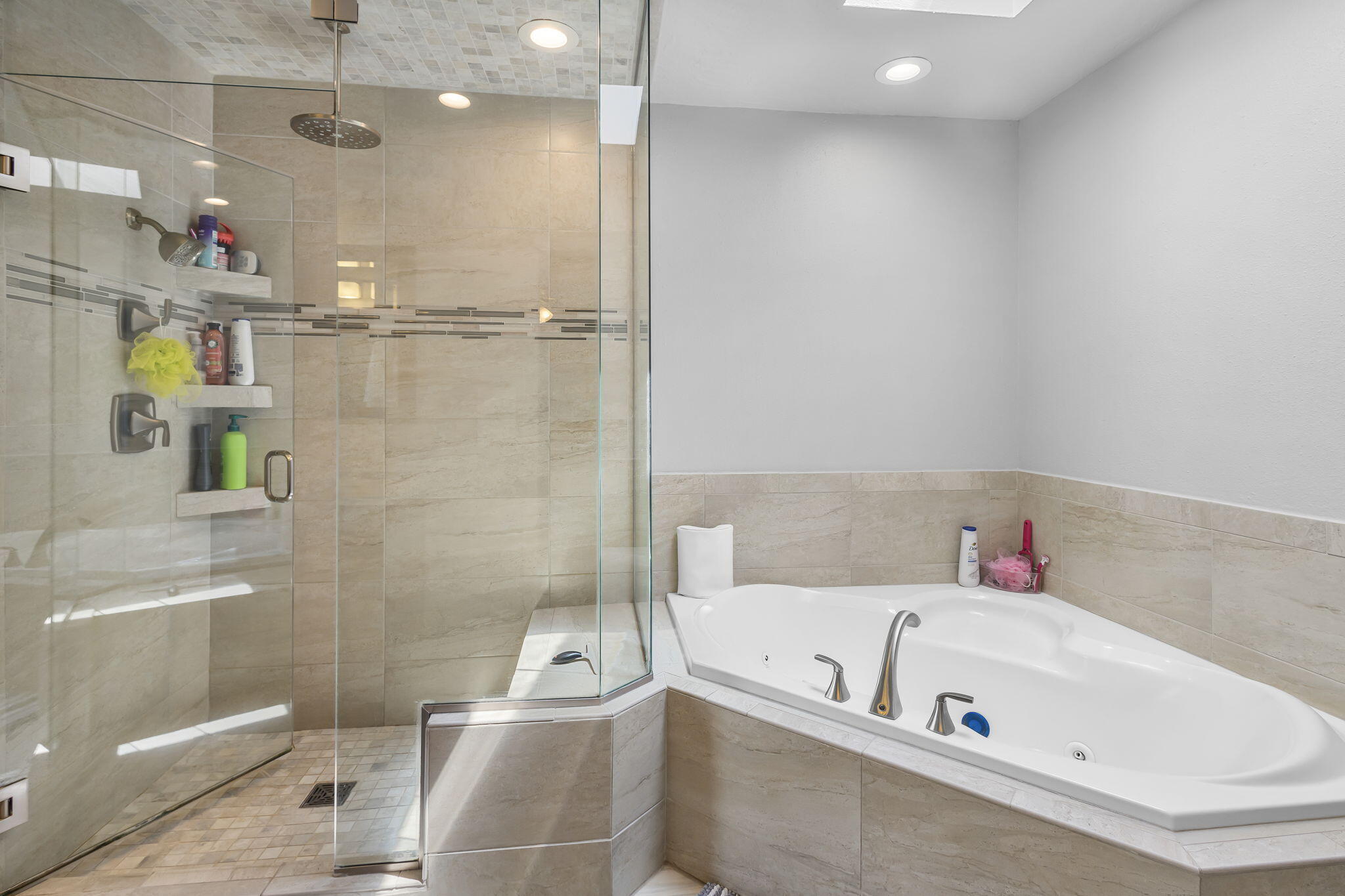 2821 PALO ALTO Drive NE