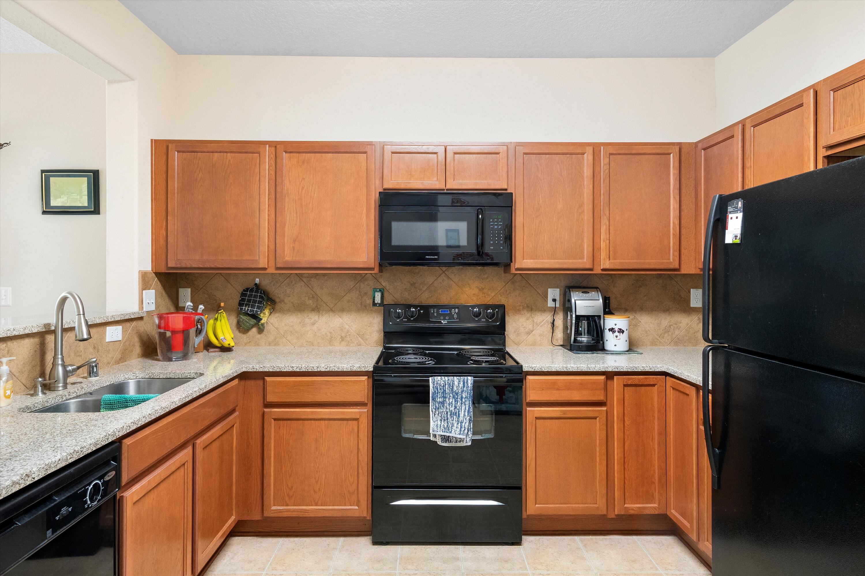 10823 Crissy Field Way NE