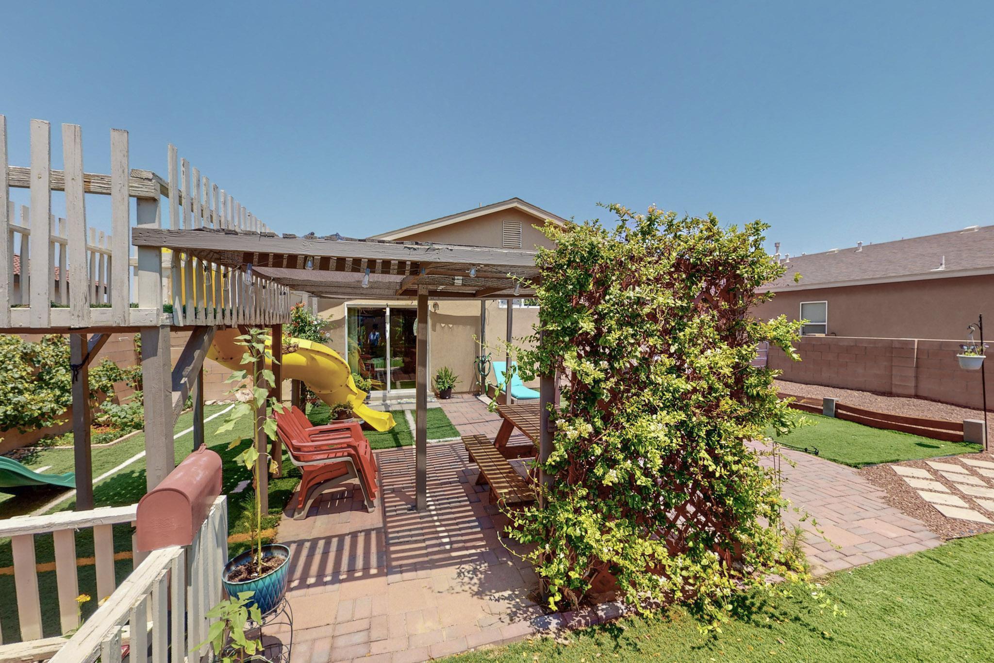 4722 Raptor Road NE