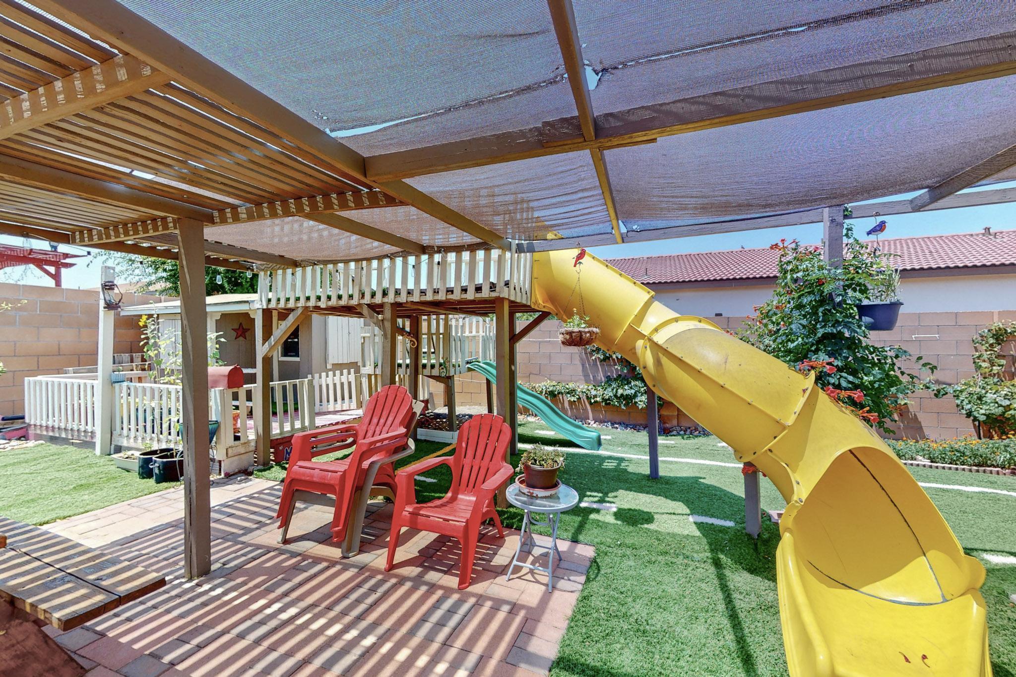 4722 Raptor Road NE