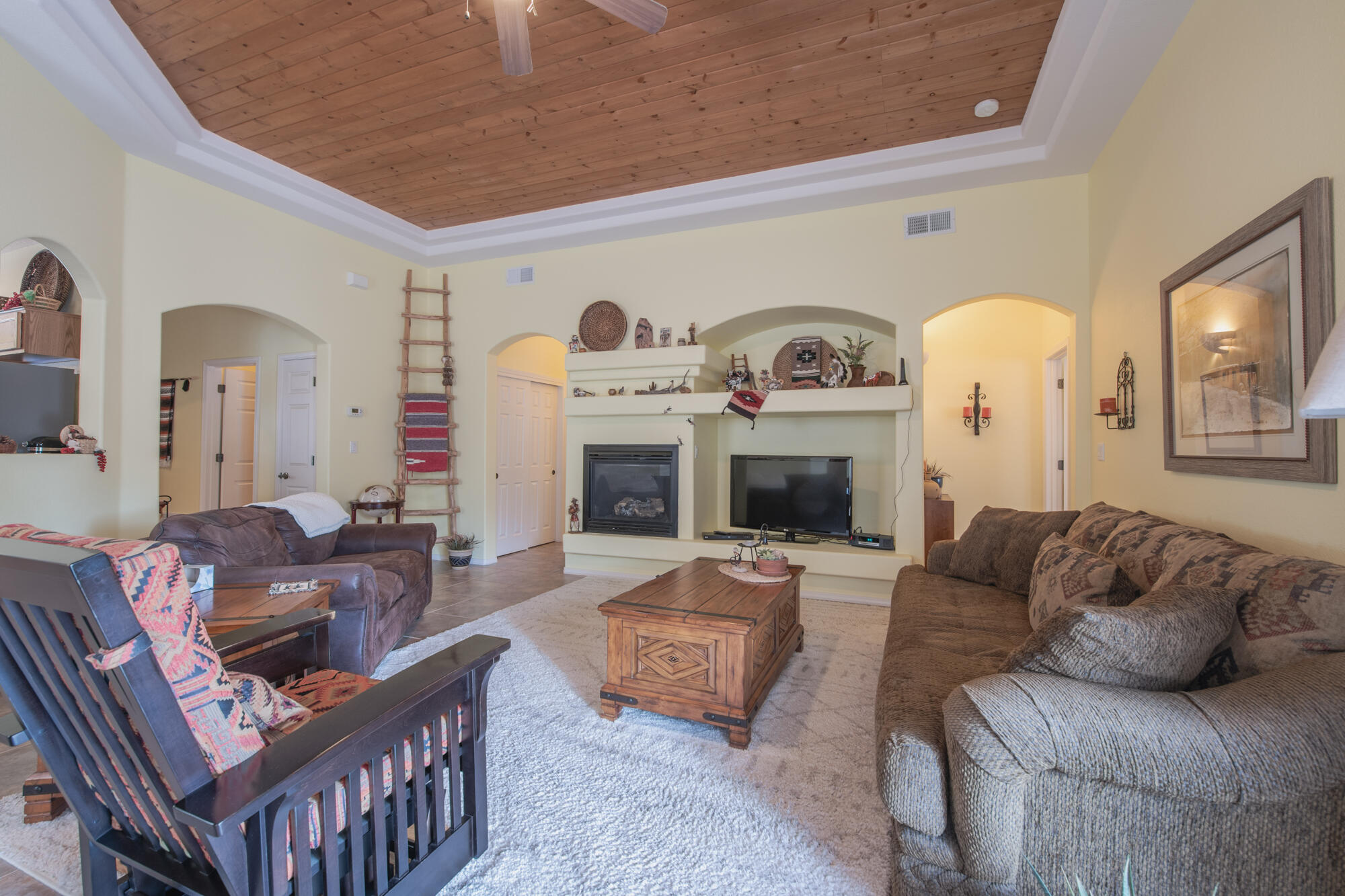 3244 Cochiti Street NE