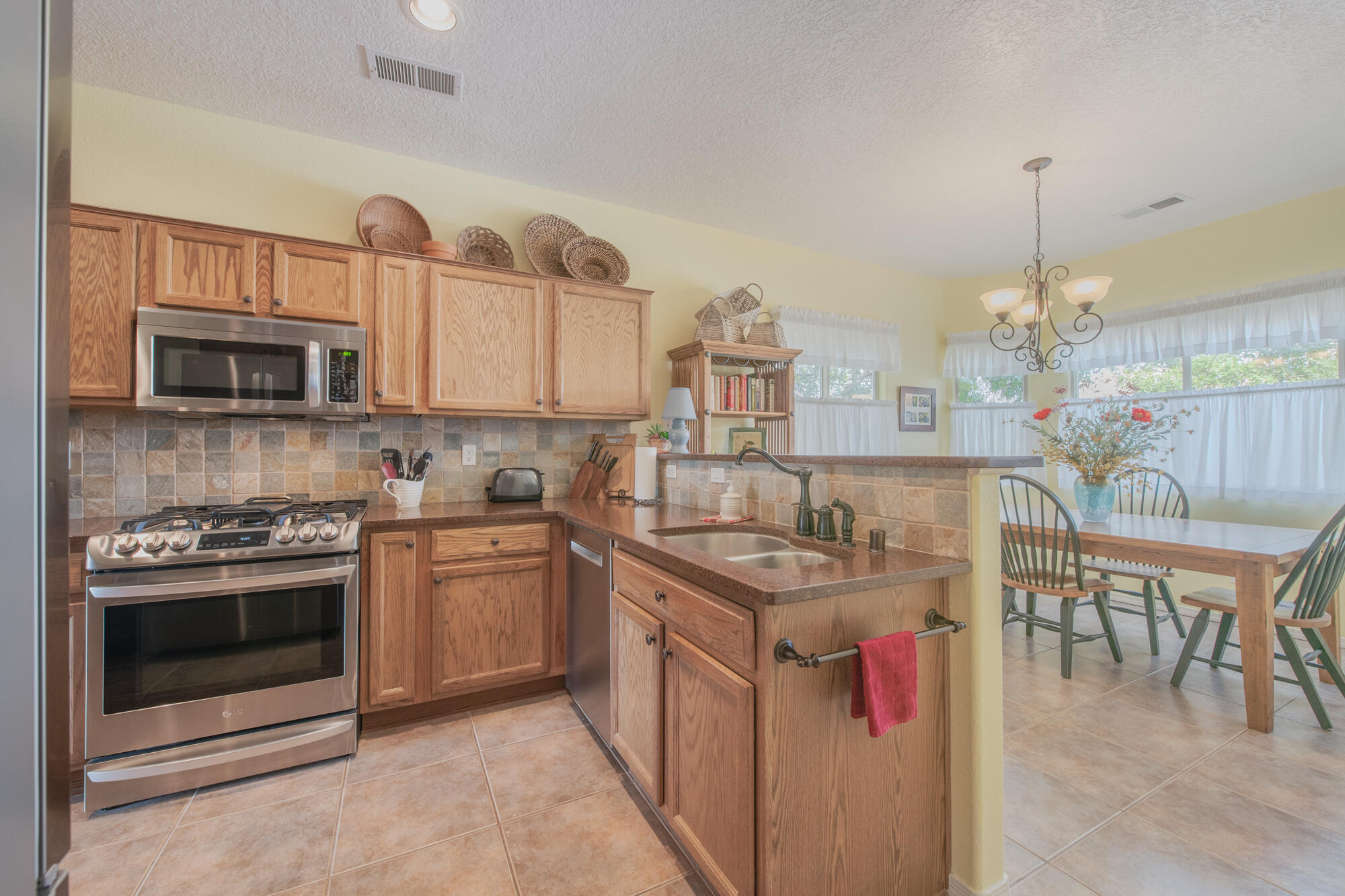 3244 Cochiti Street NE