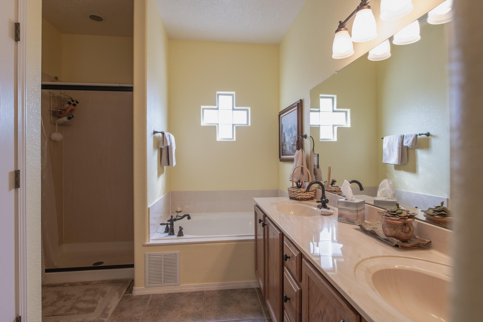 3244 Cochiti Street NE