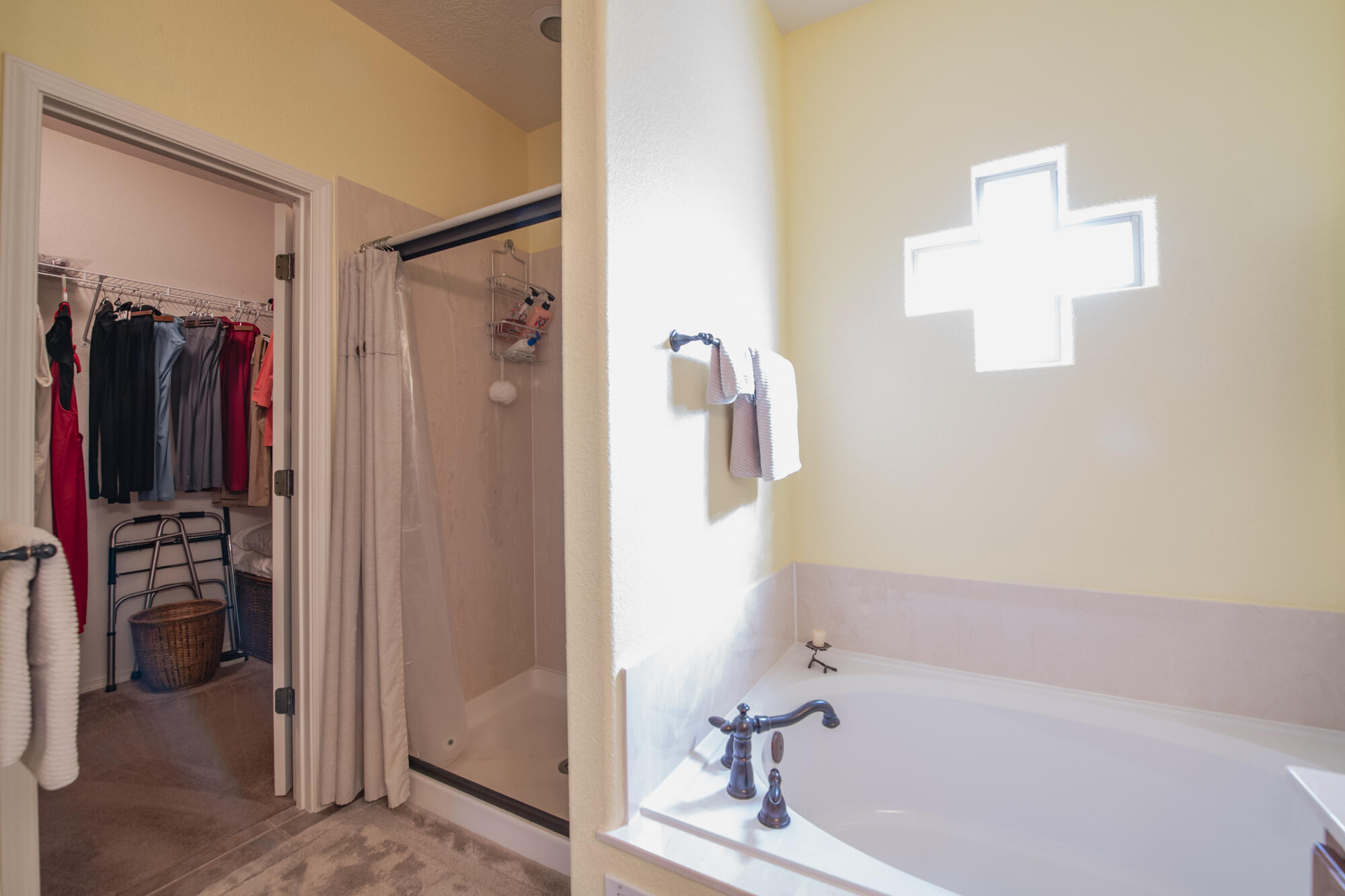 3244 Cochiti Street NE