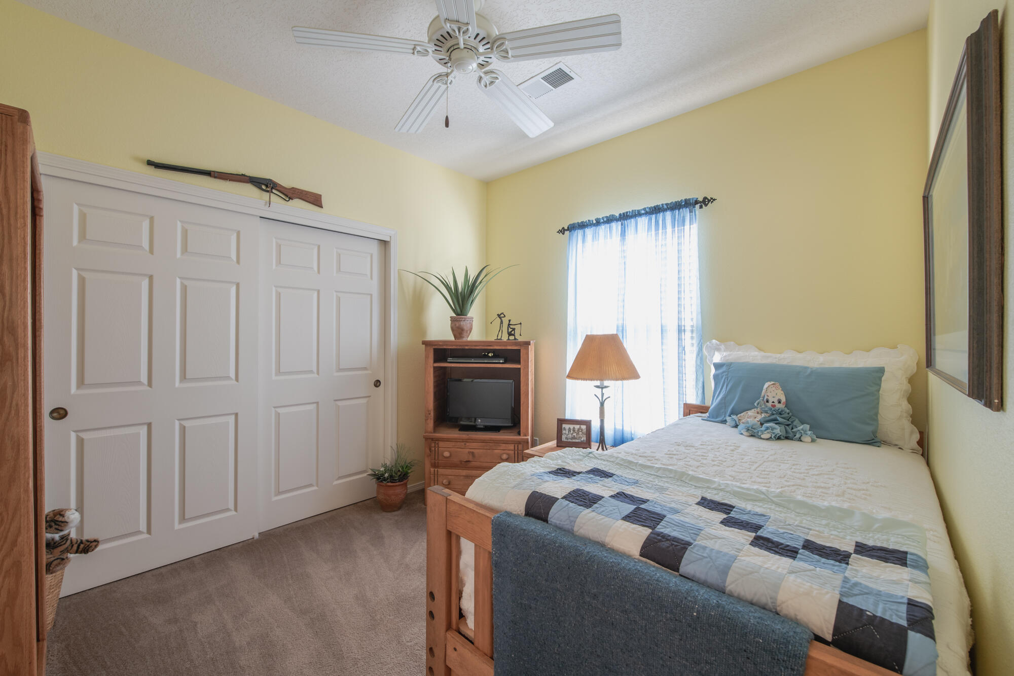 3244 Cochiti Street NE