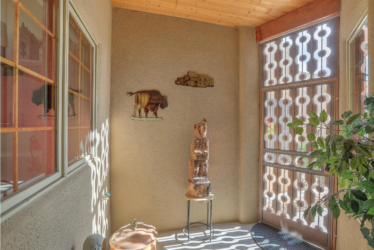 3748 Ridge Pointe Loop NE