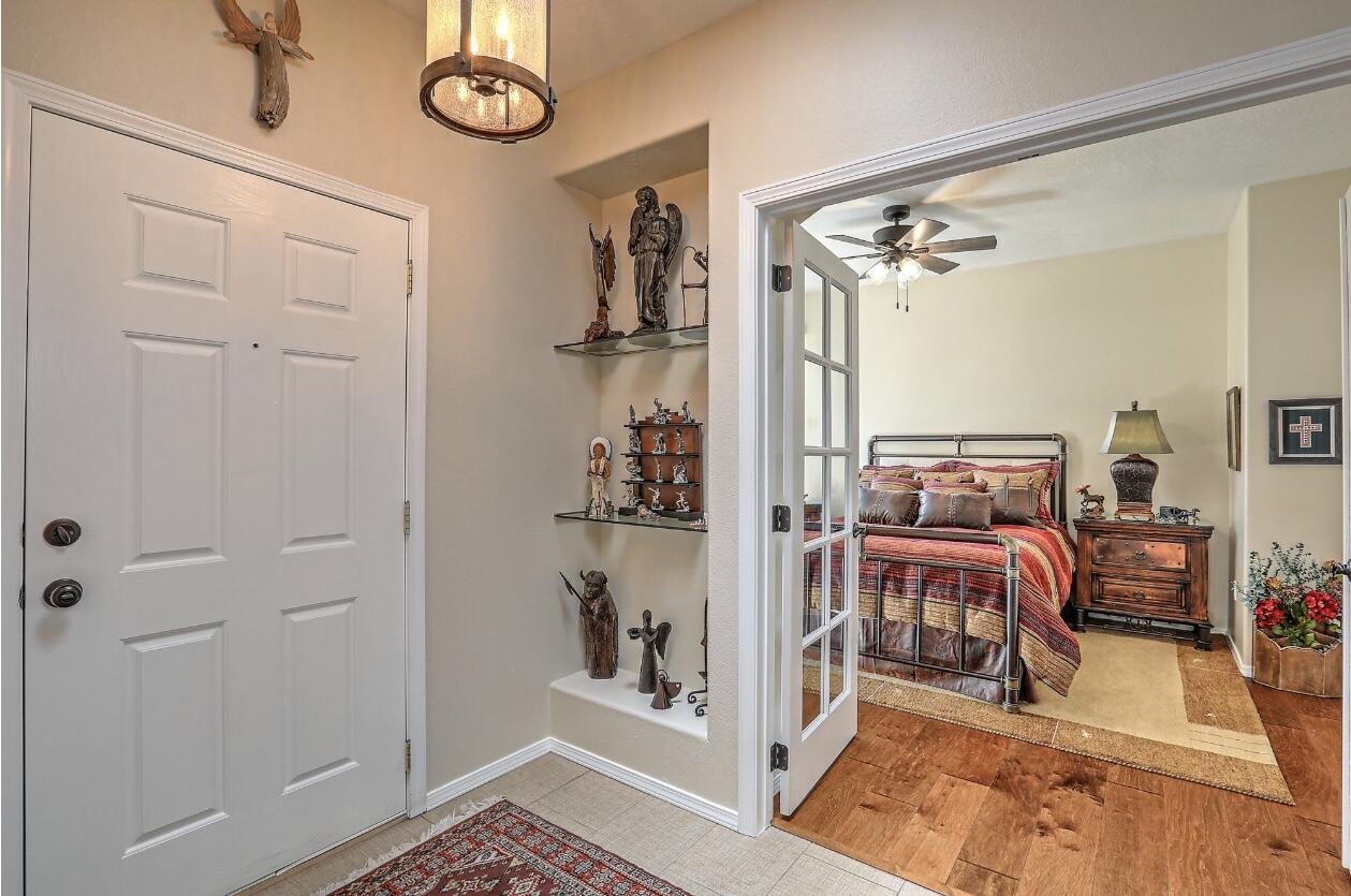 3748 Ridge Pointe Loop NE