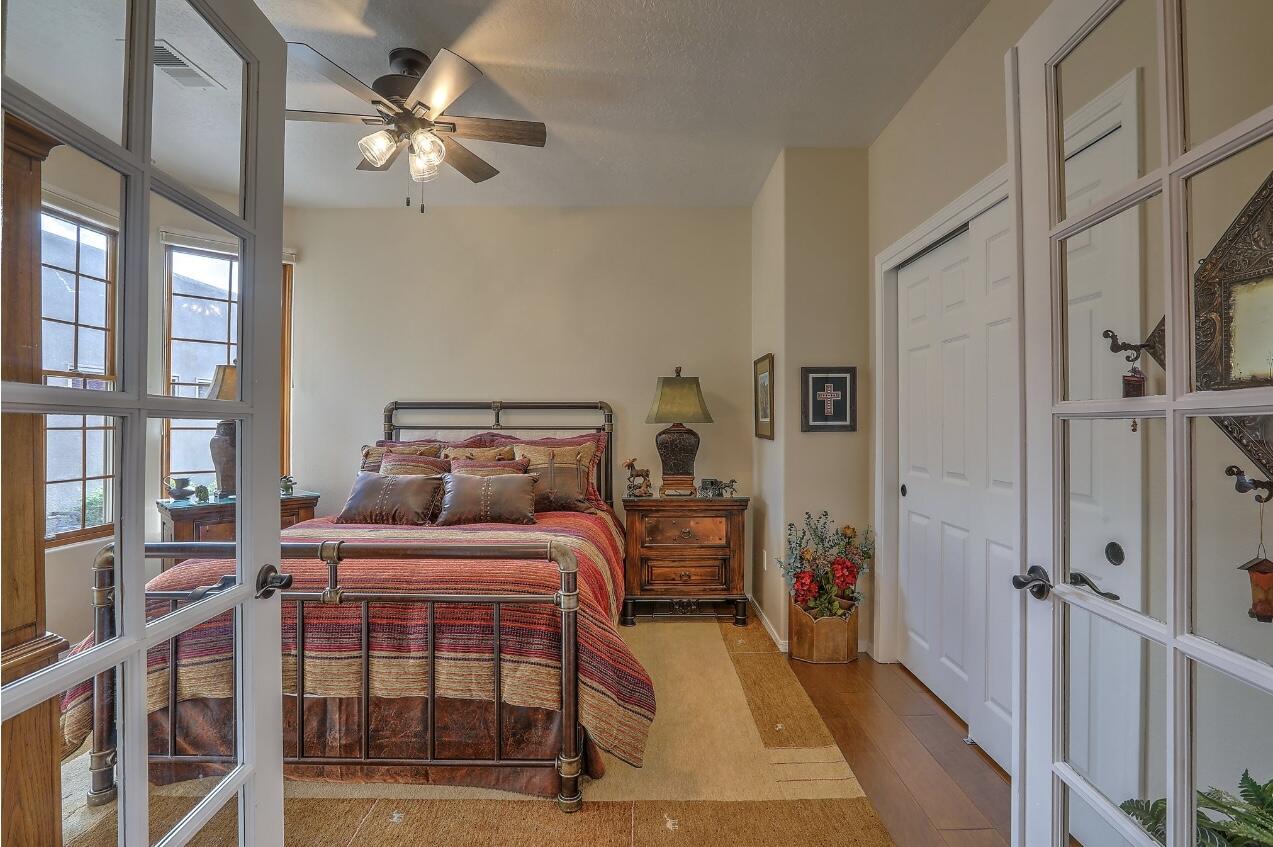 3748 Ridge Pointe Loop NE