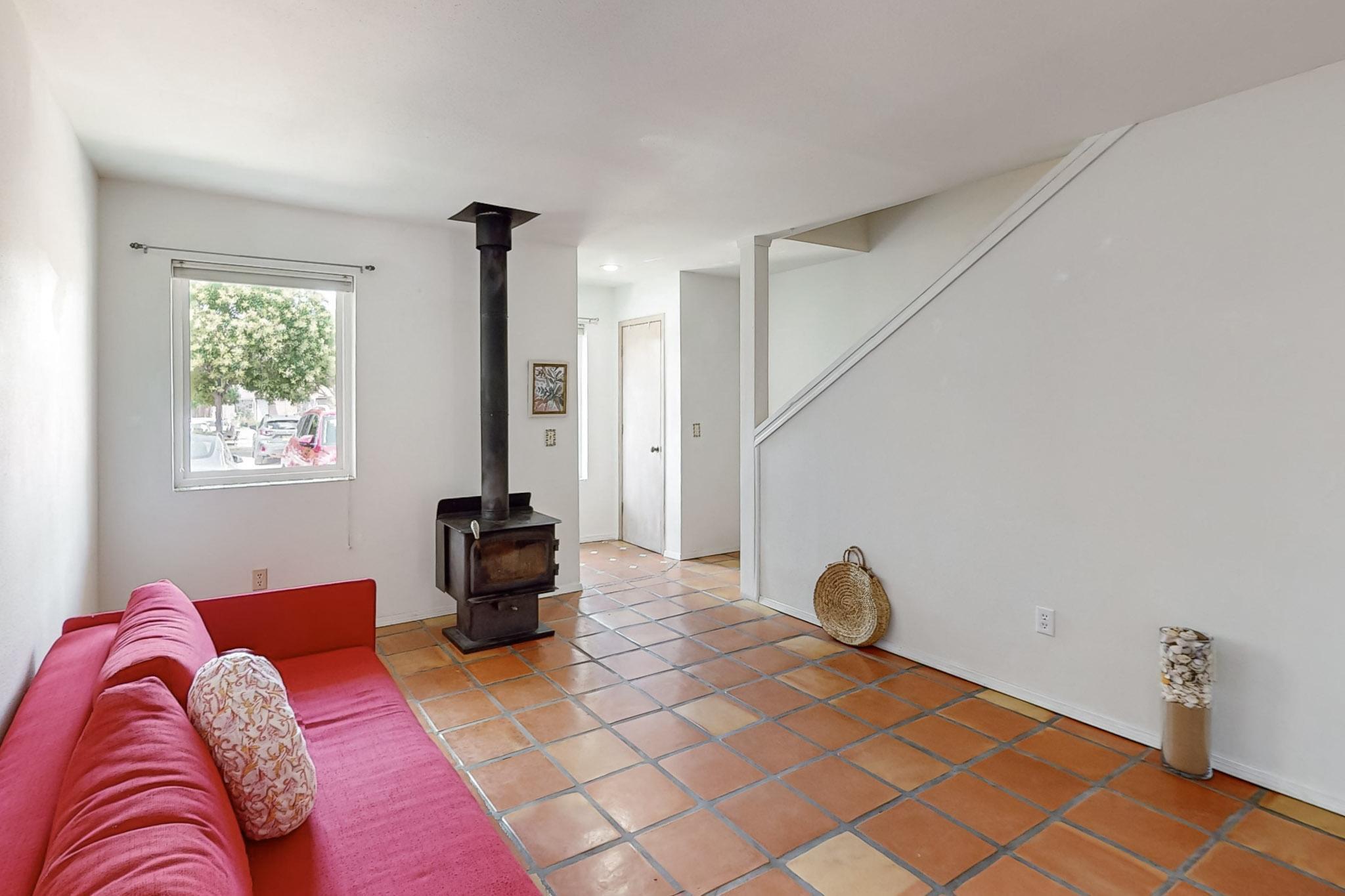 1605 Calle De Oriente Norte