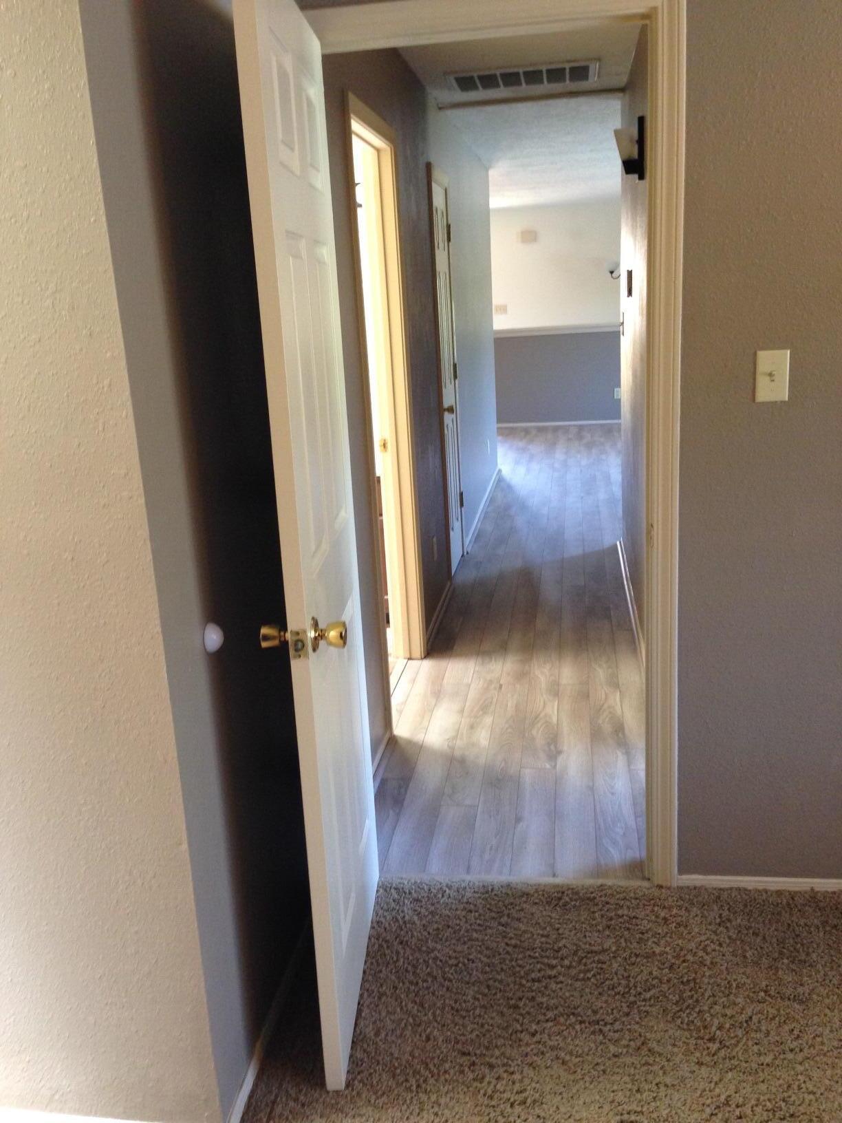 5801 Lowell Street NE 18d