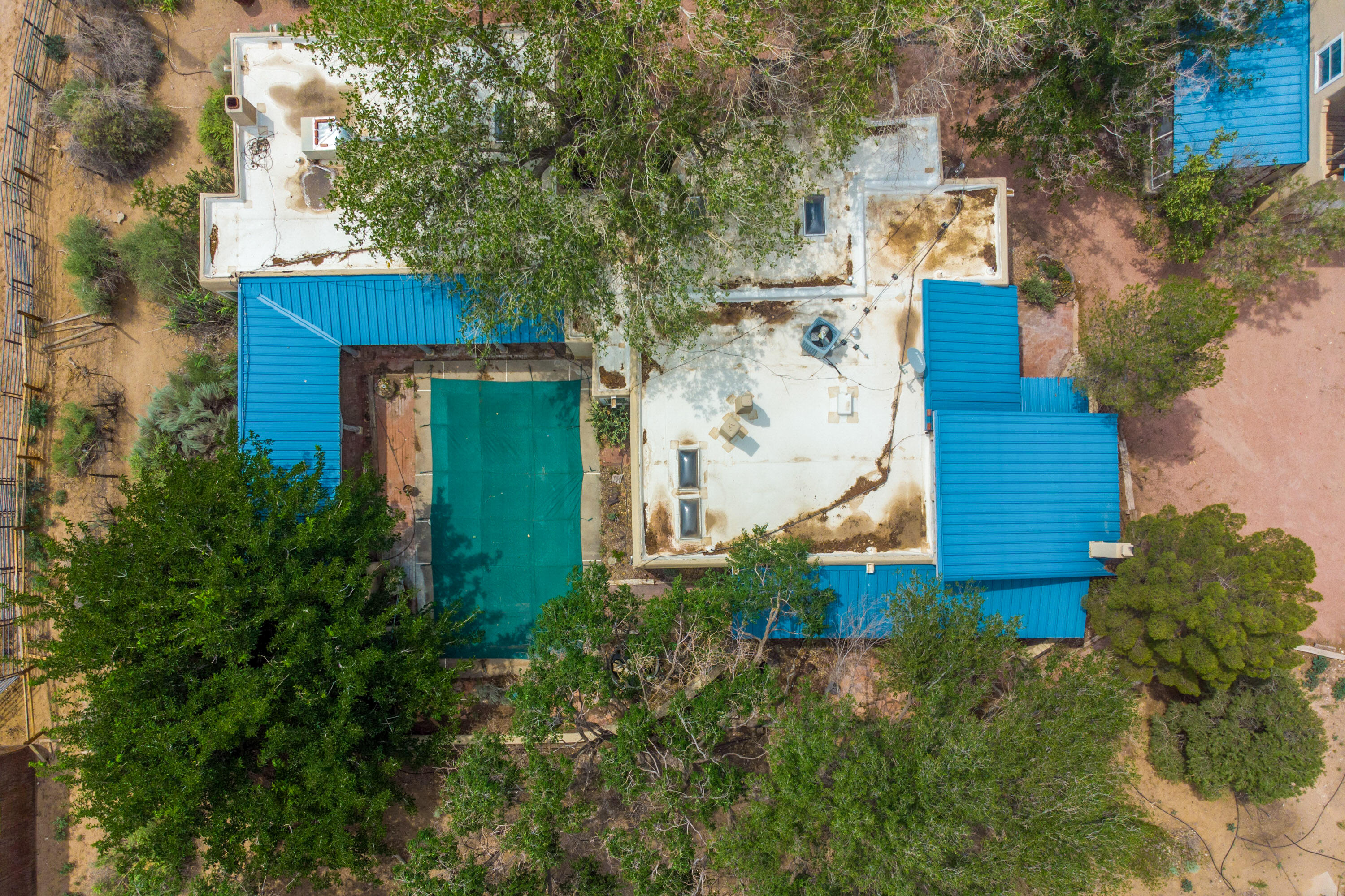 467 Camino Arco Iris