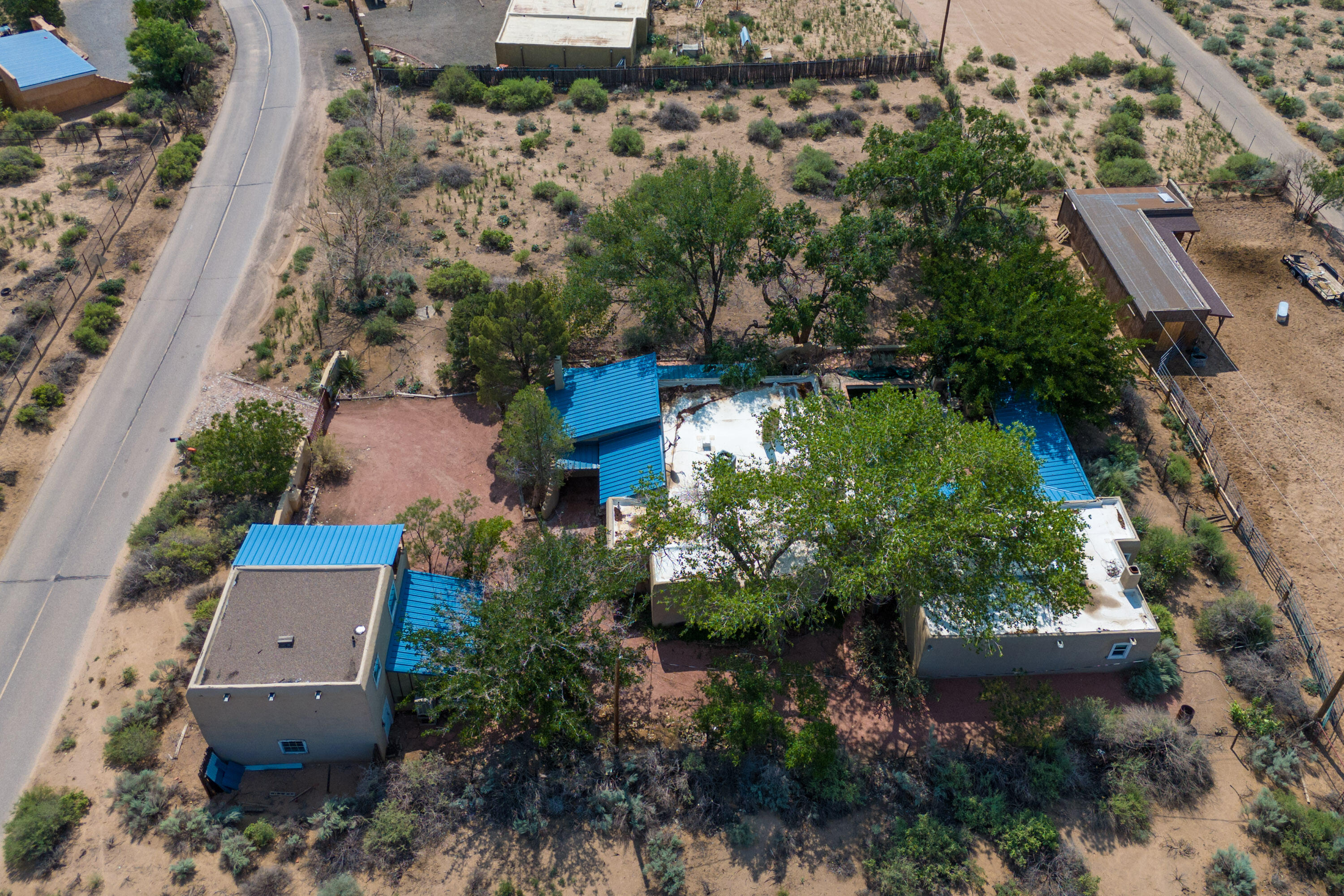 467 Camino Arco Iris