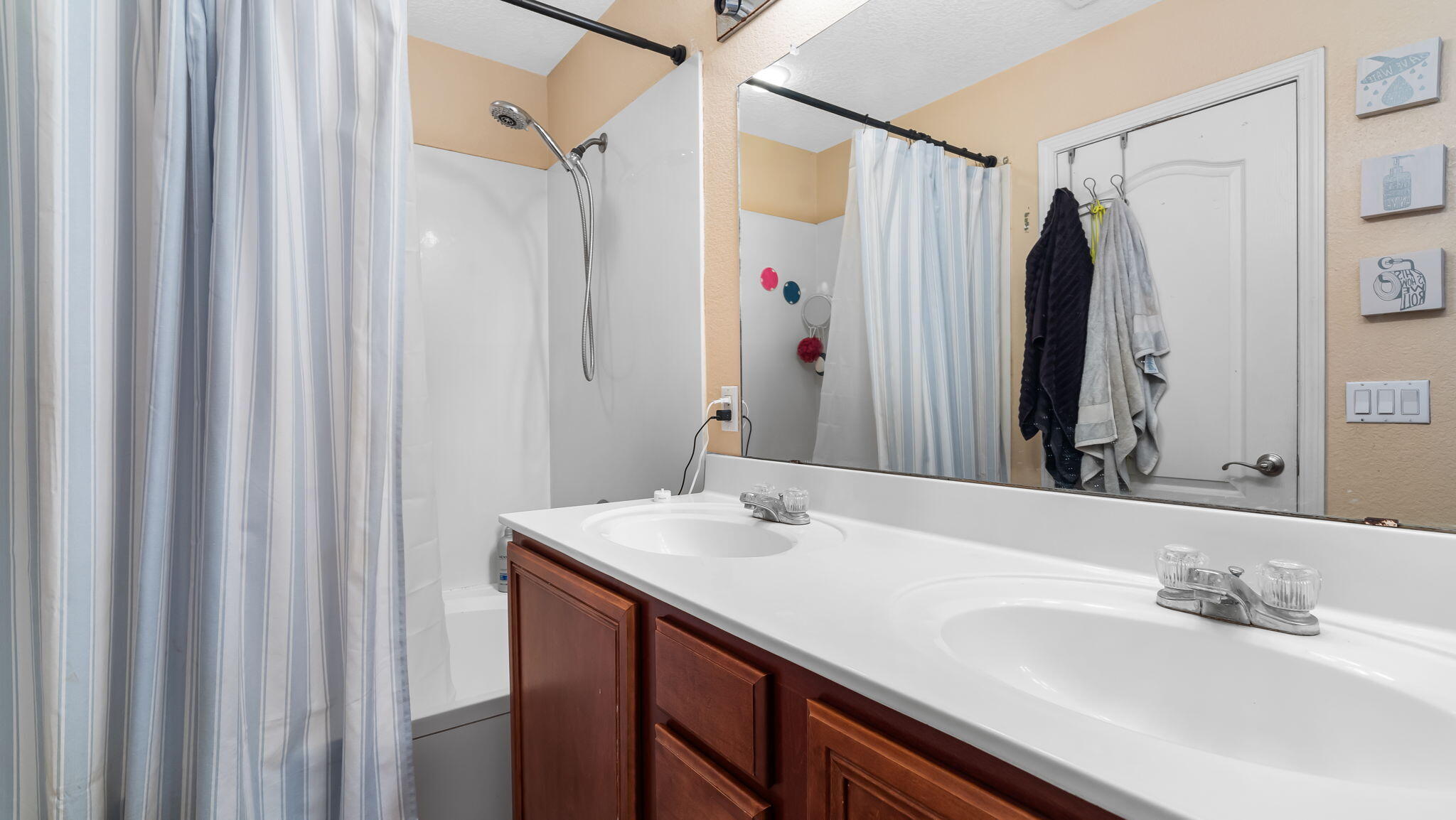 601 Menaul Boulevard NE 2602