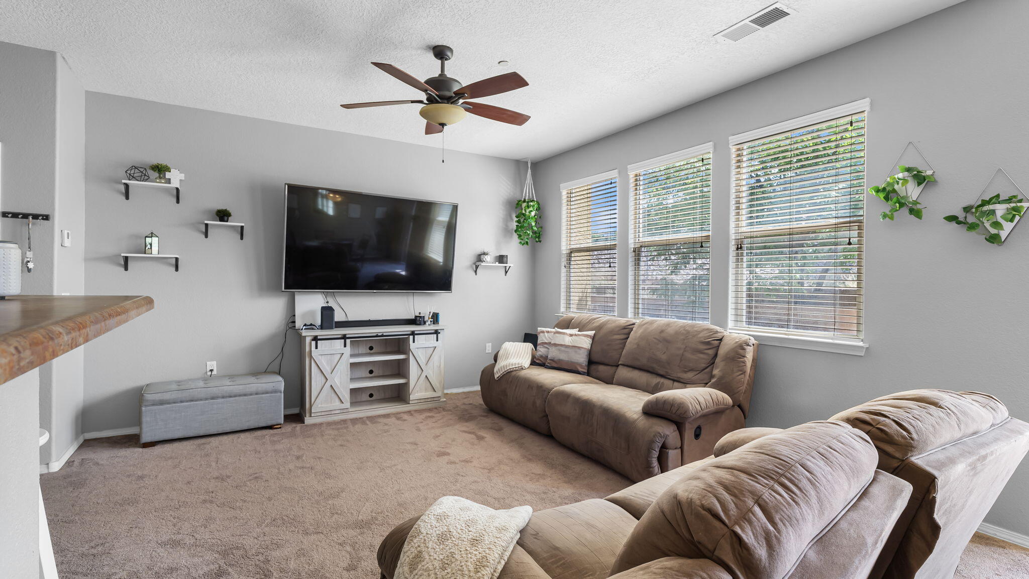 601 Menaul Boulevard NE 2602