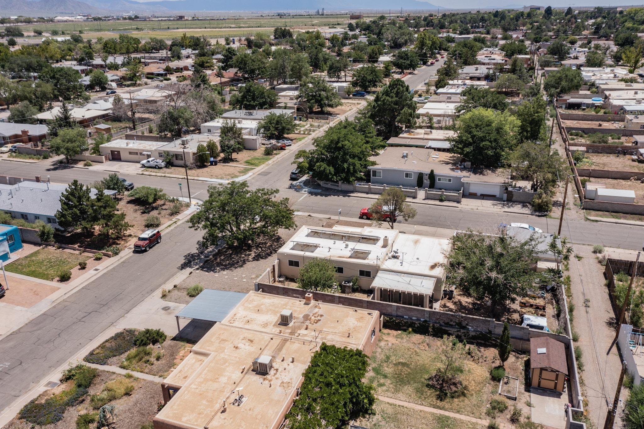 933 Indiana Street SE