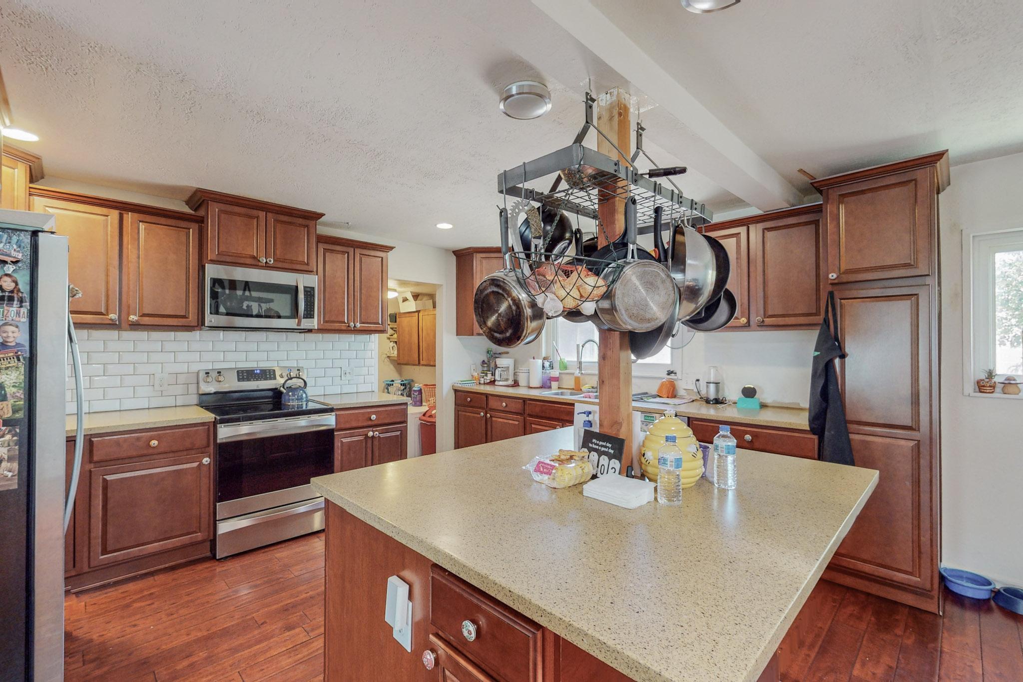 933 Indiana Street SE