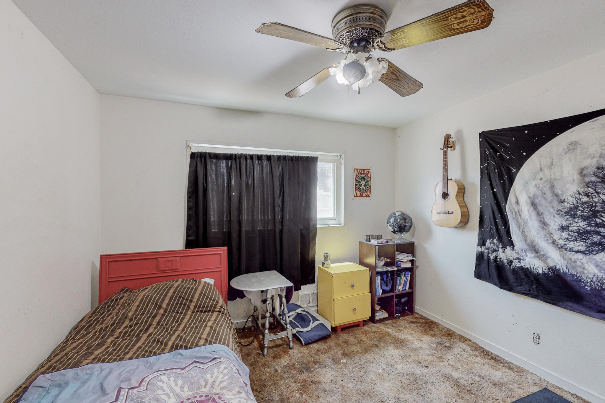 933 Indiana Street SE