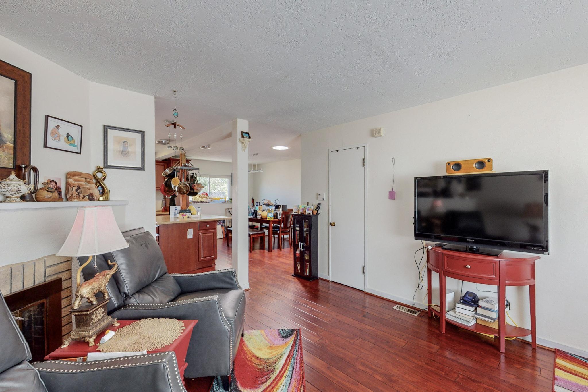 933 Indiana Street SE