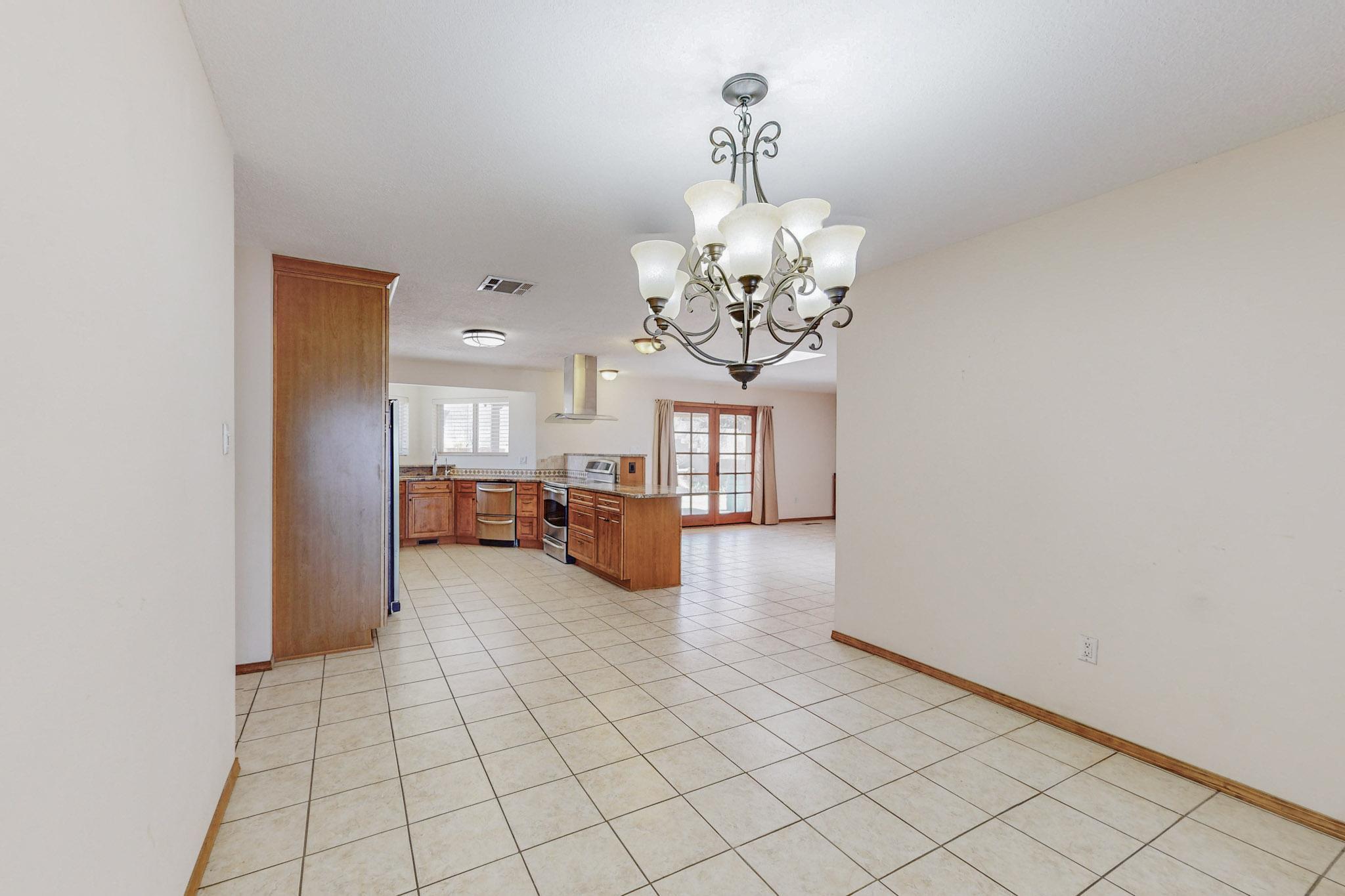 2408 Punta De Vista Drive NE