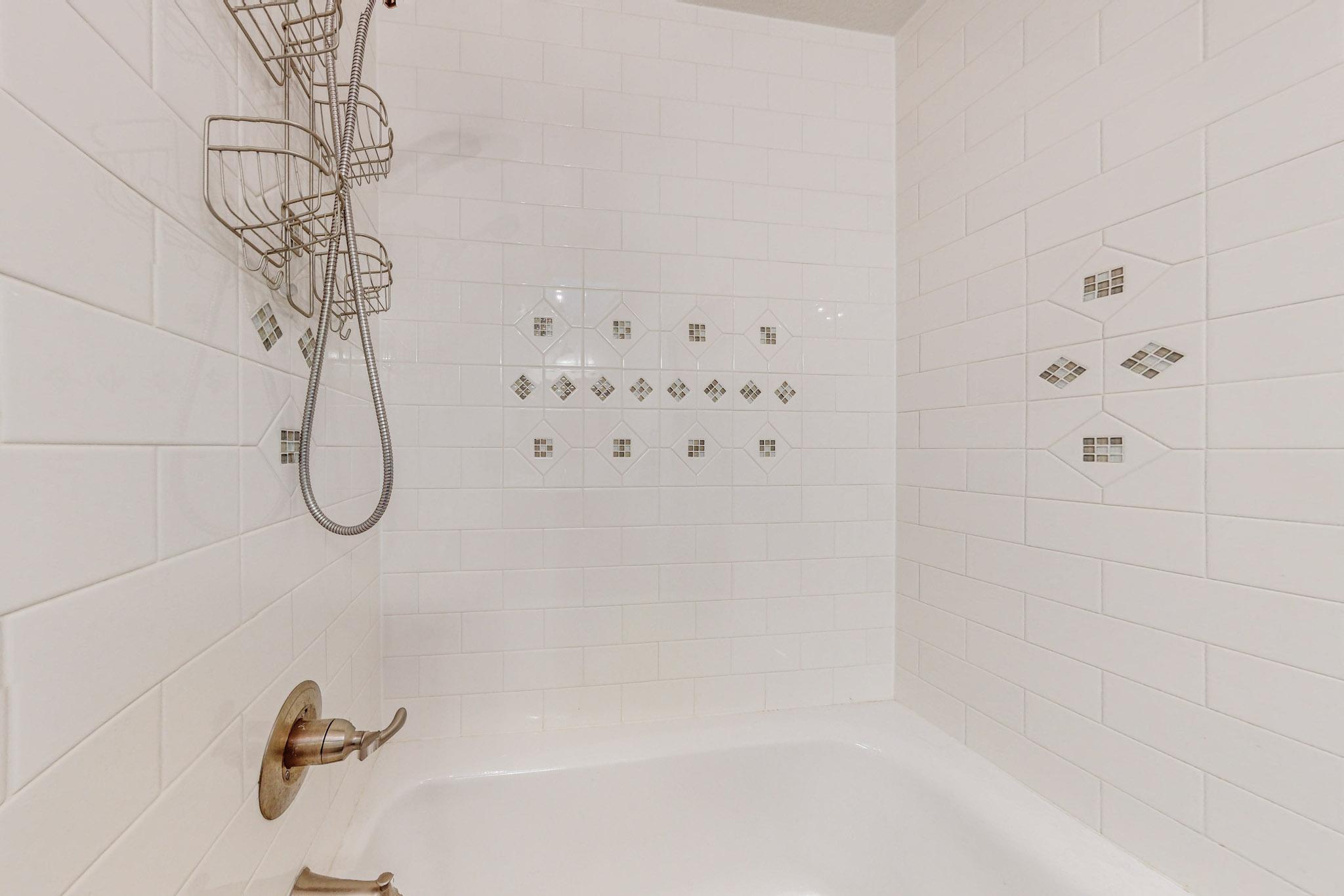 2408 Punta De Vista Drive NE