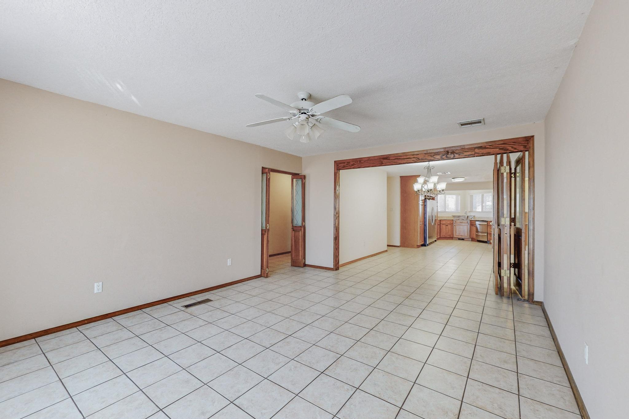 2408 Punta De Vista Drive NE