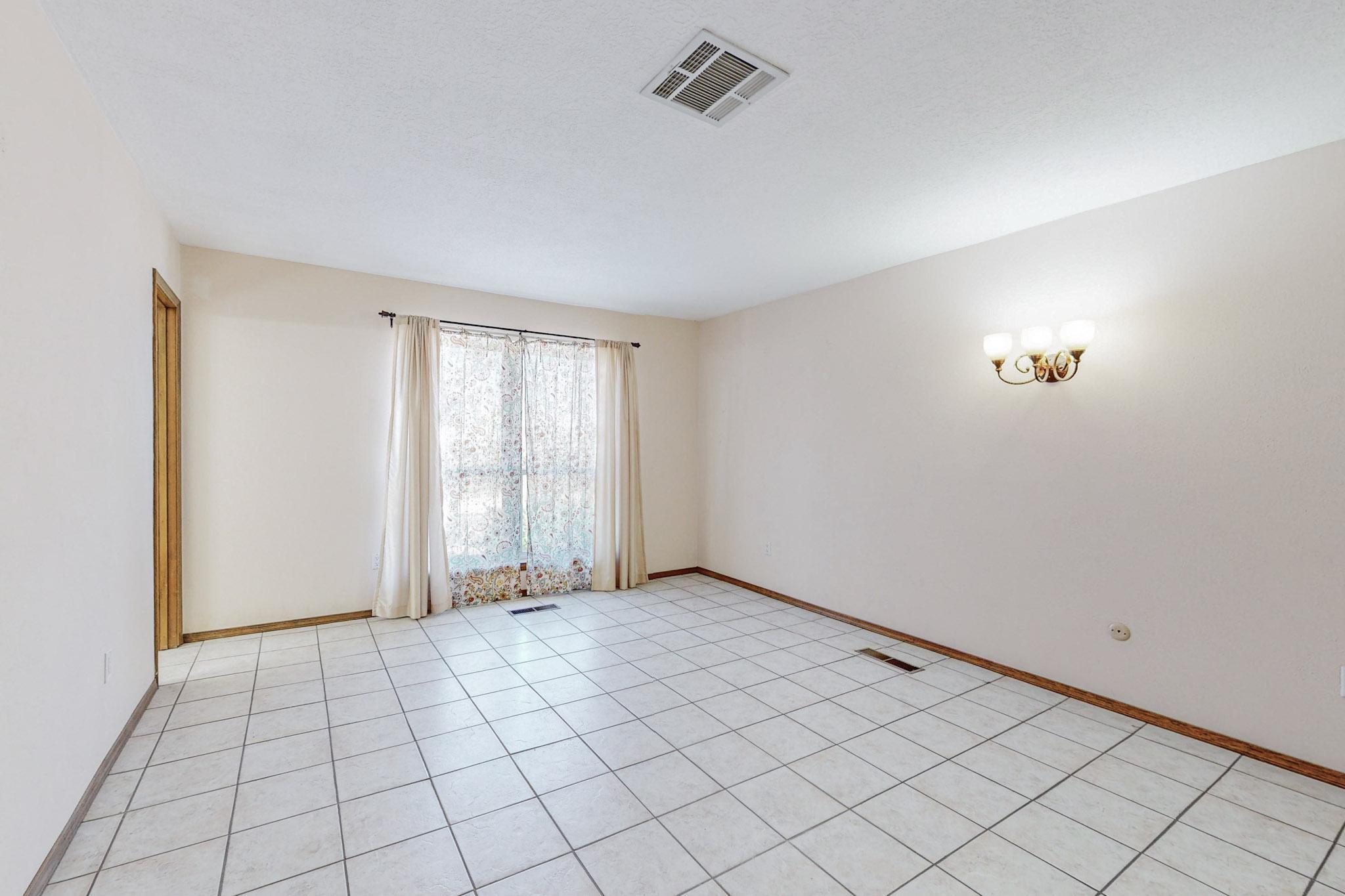 2408 Punta De Vista Drive NE