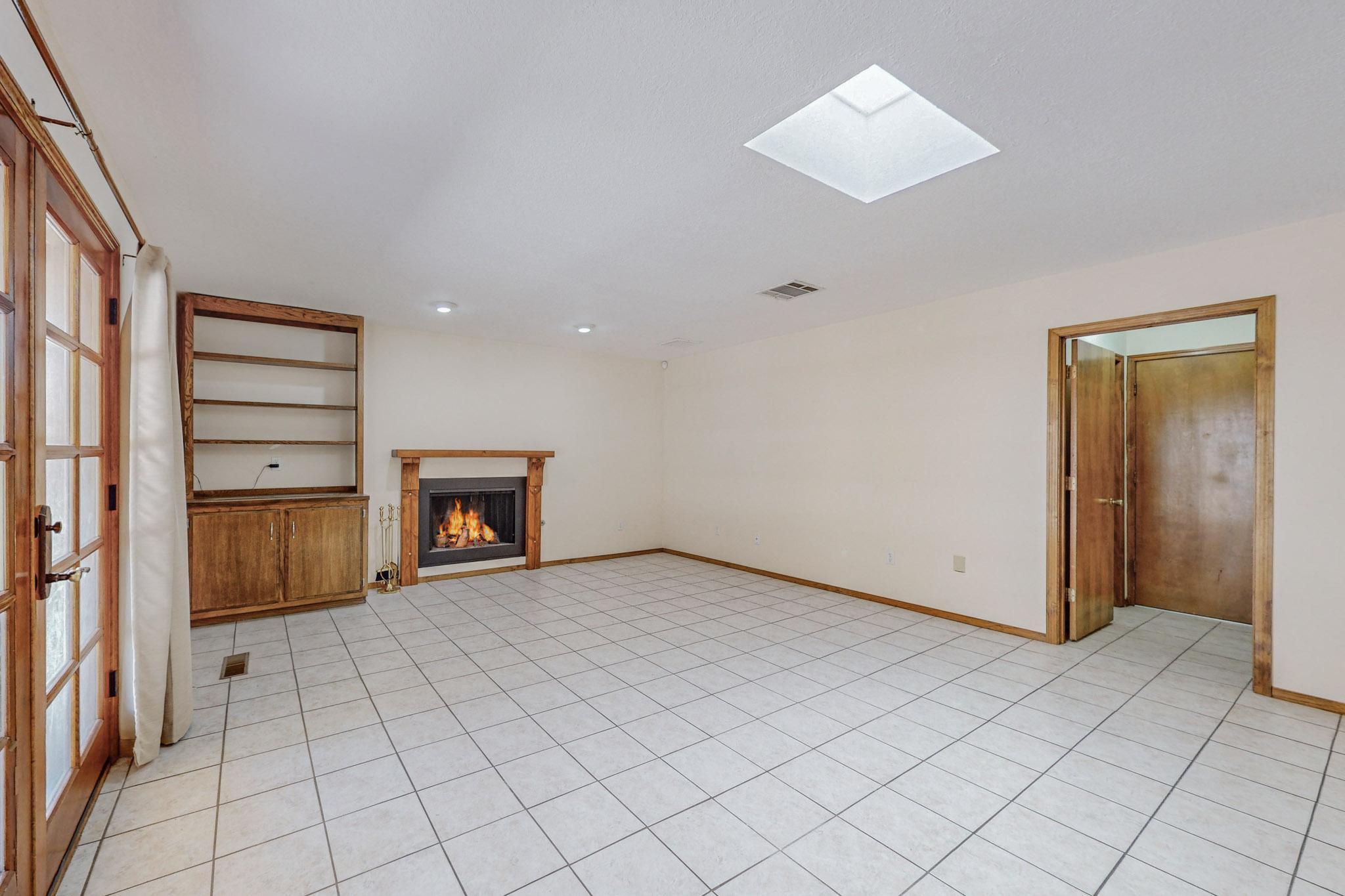 2408 Punta De Vista Drive NE