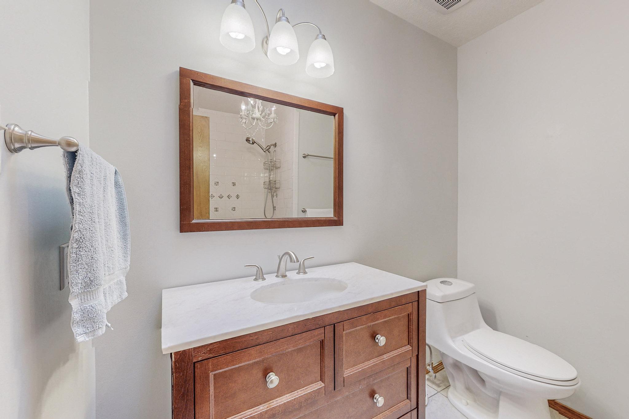 2408 Punta De Vista Drive NE