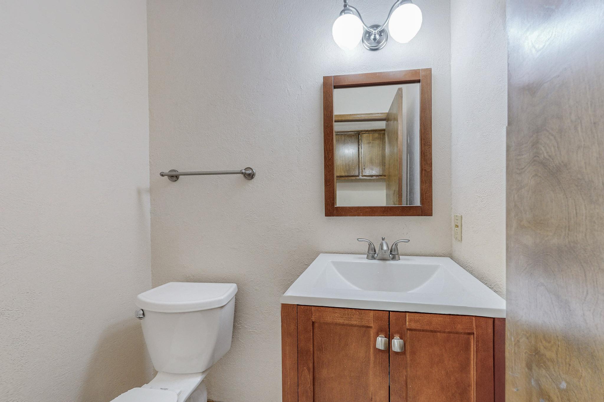 2408 Punta De Vista Drive NE