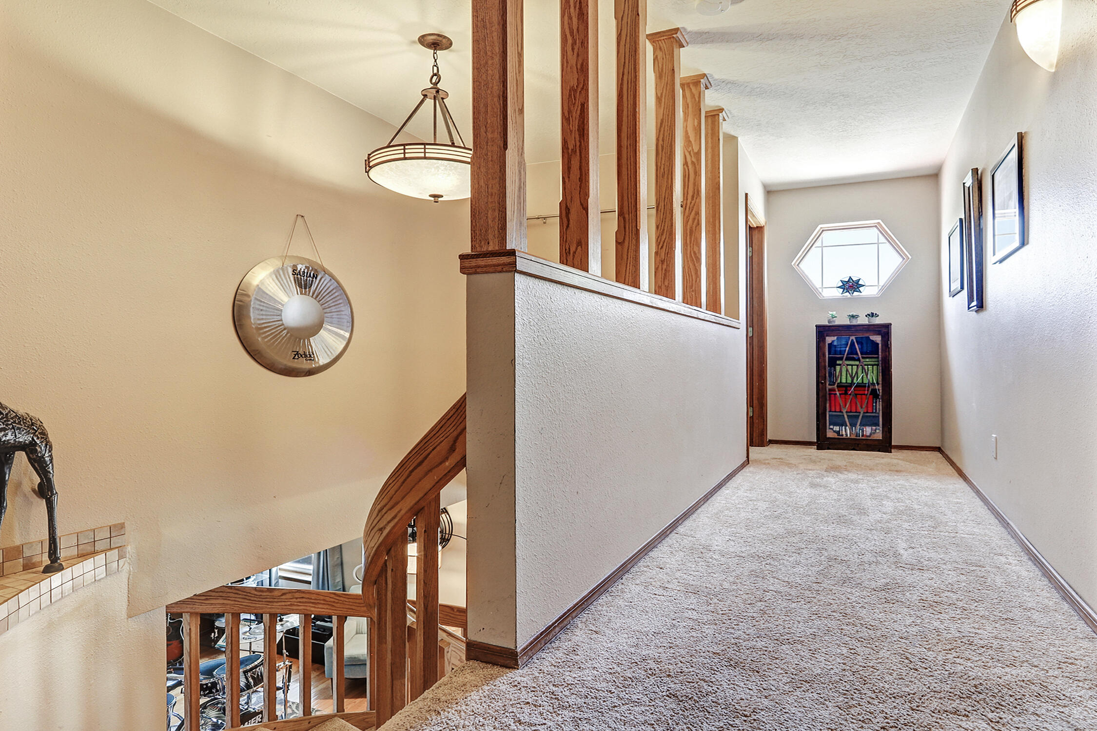 1004 DASKALOS Drive NE