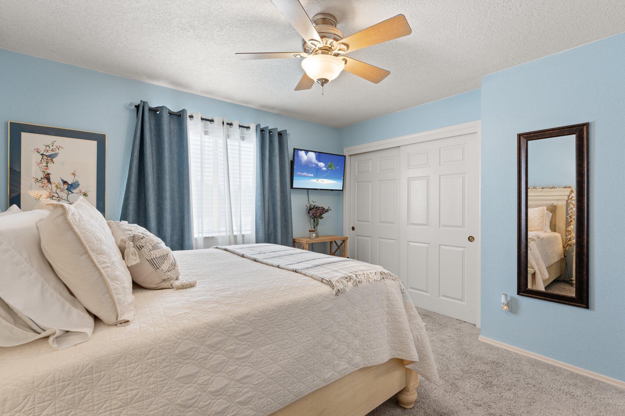 4701 Morris Street NE 203