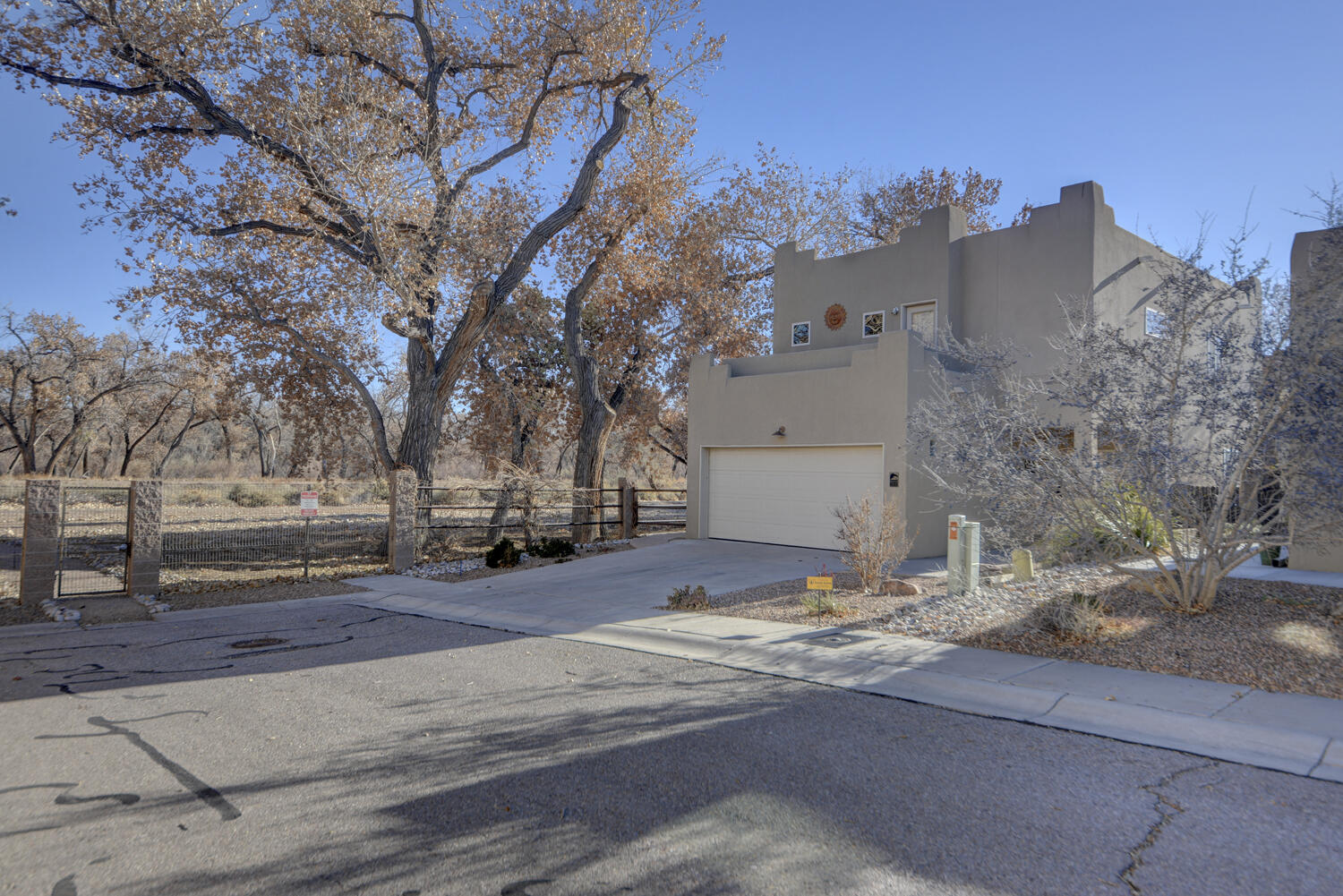 3500 Setaria Road NW