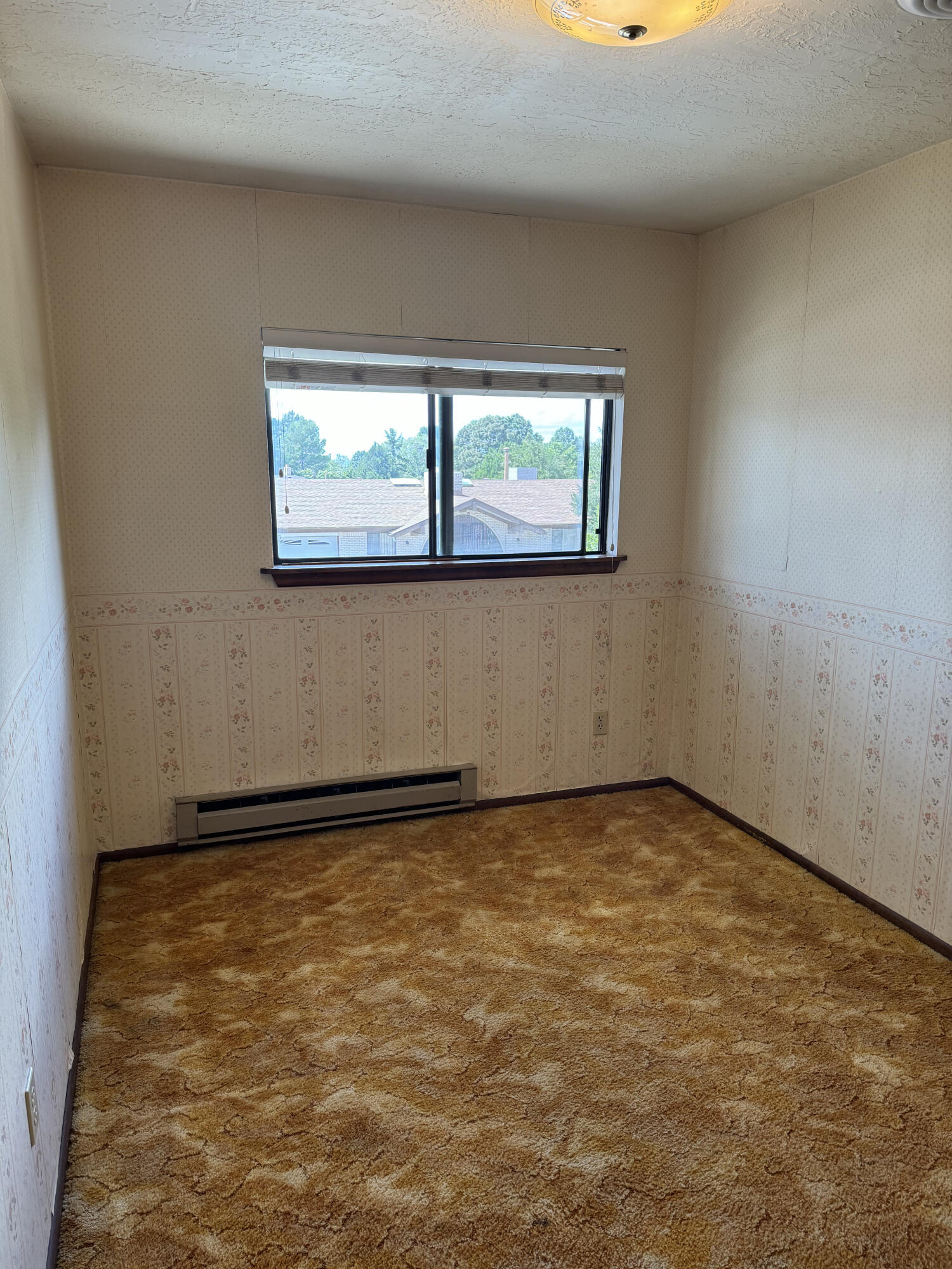 4620 Sherwood Street NE