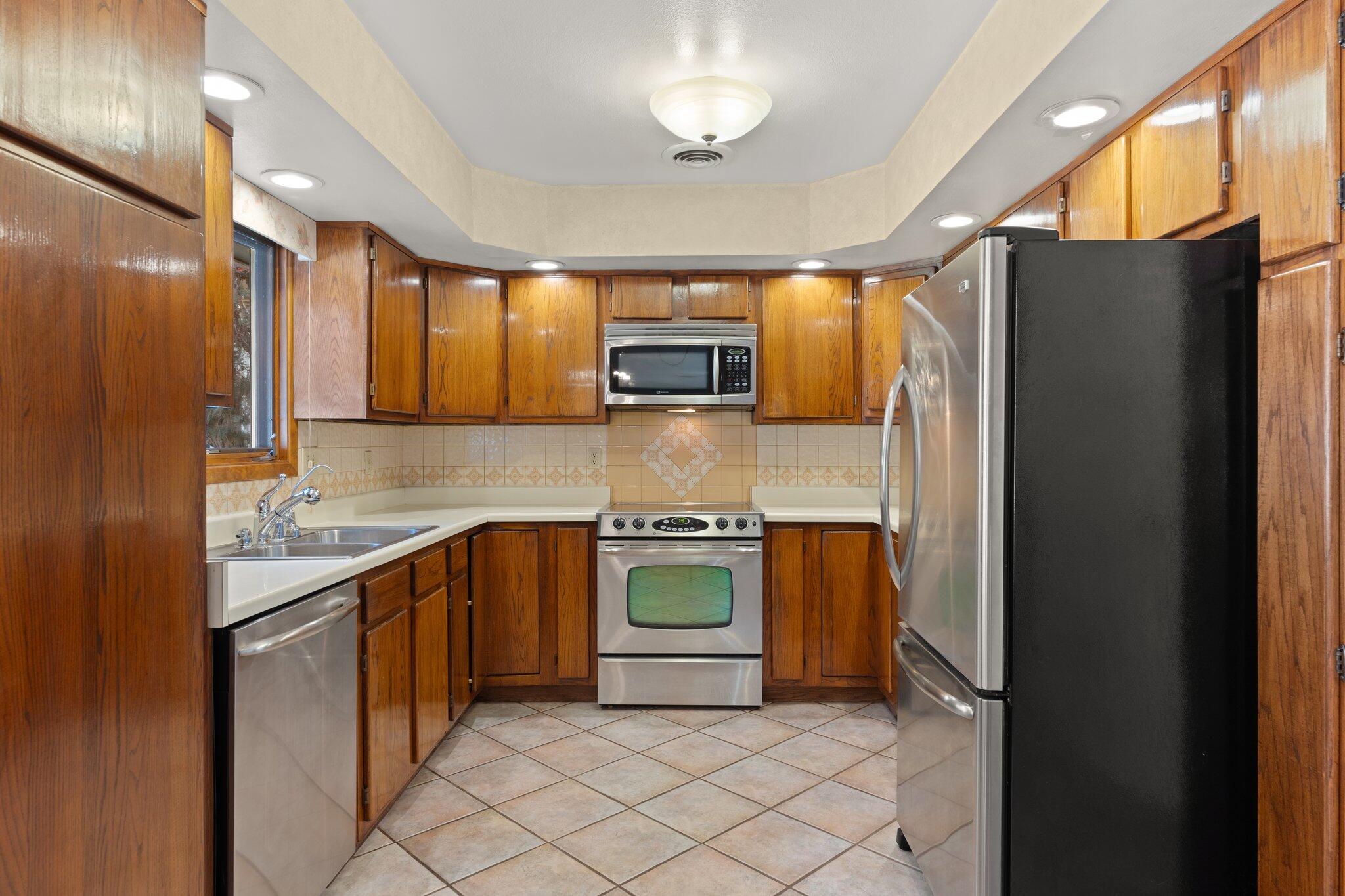 4620 Sherwood Street NE