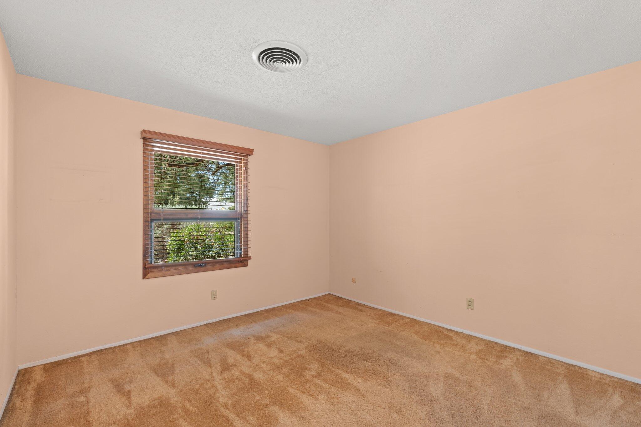 4620 Sherwood Street NE