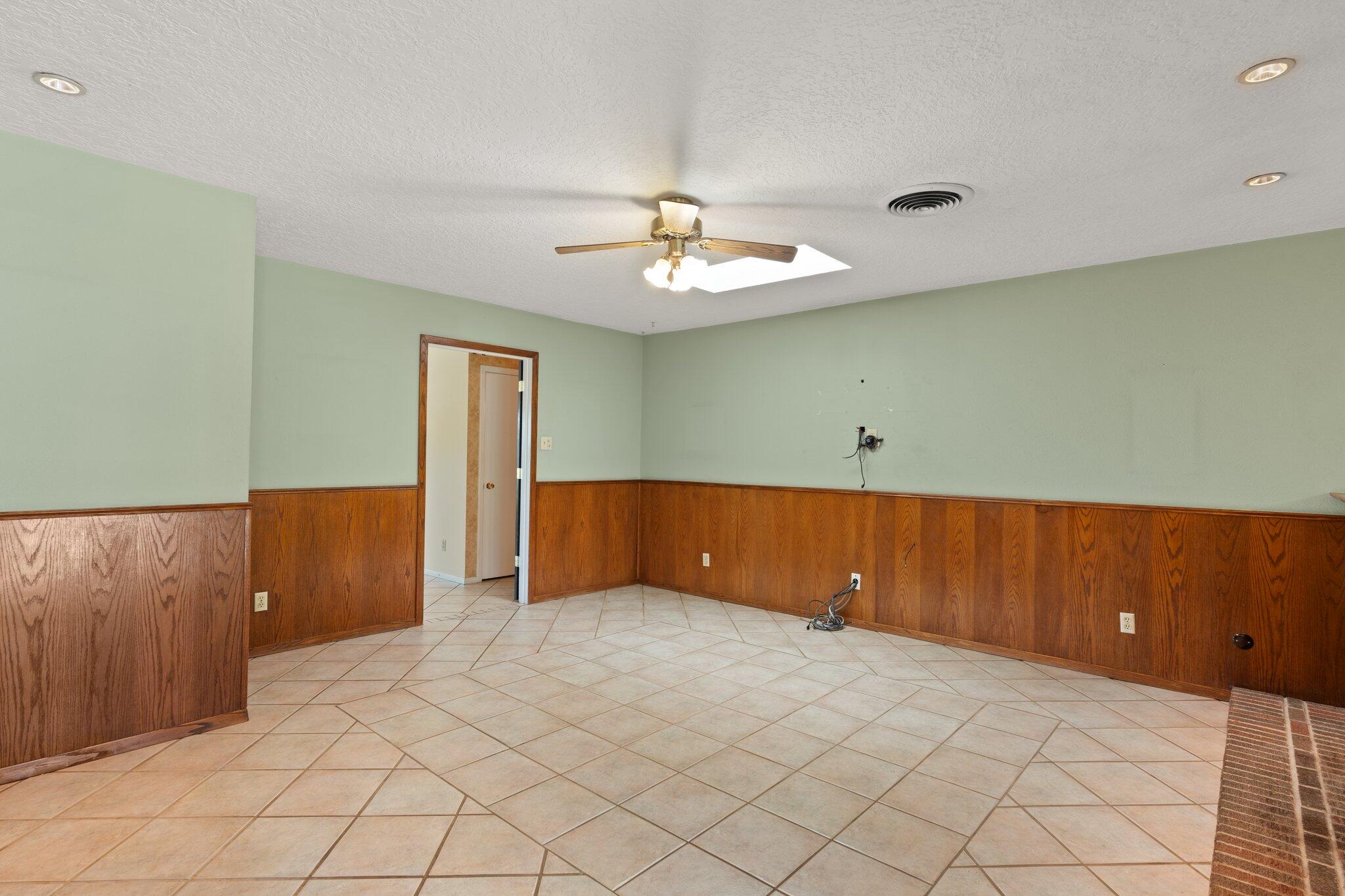 4620 Sherwood Street NE