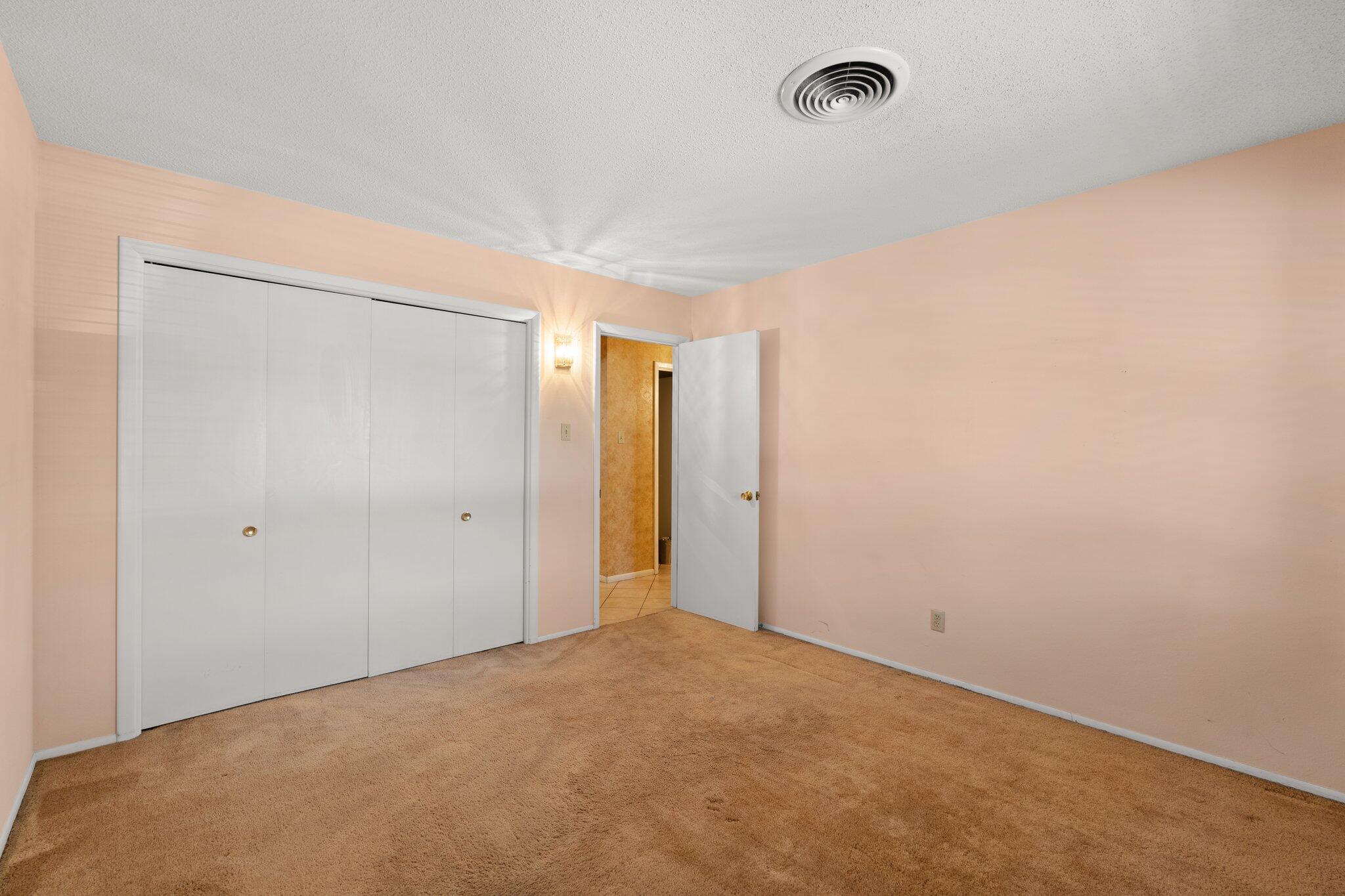 4620 Sherwood Street NE