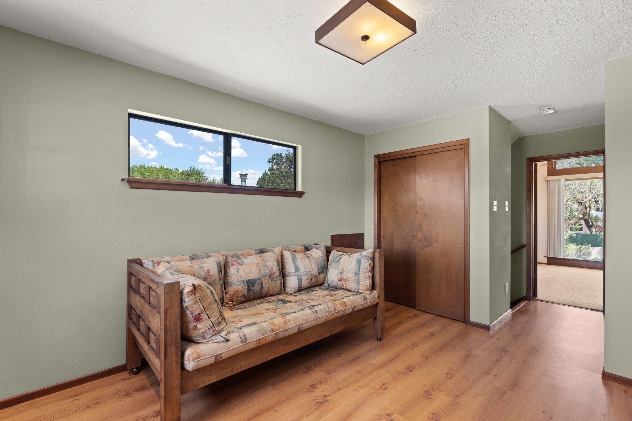 4620 Sherwood Street NE