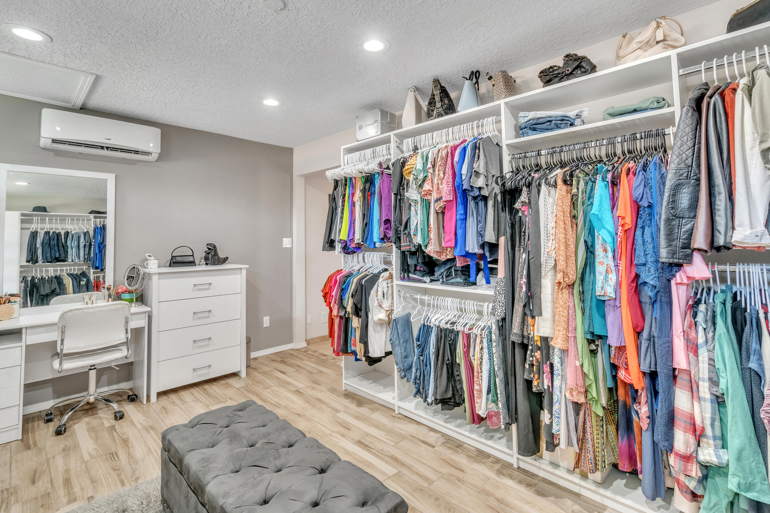 2579 Shavano Peak Drive NE