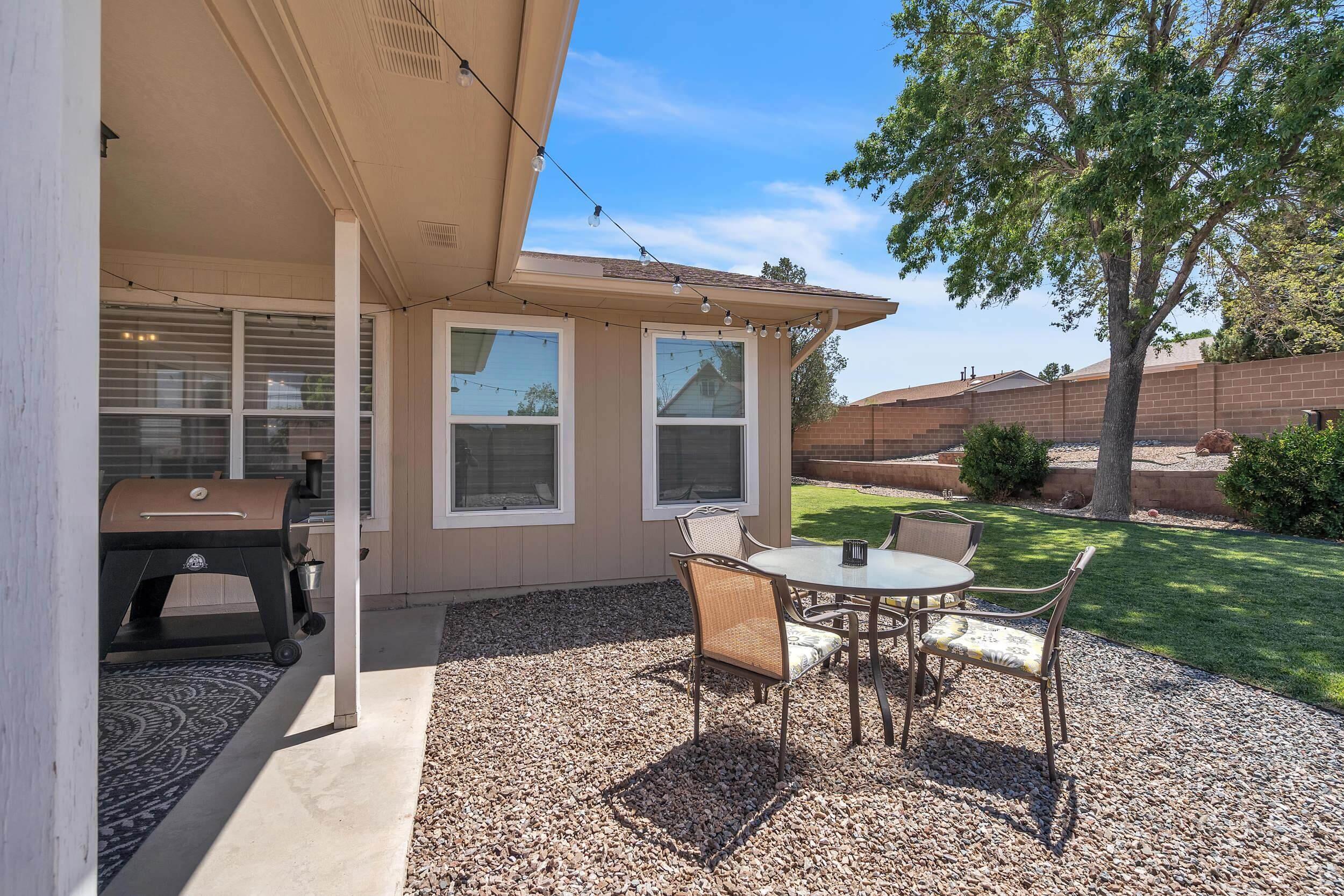 2579 Shavano Peak Drive NE