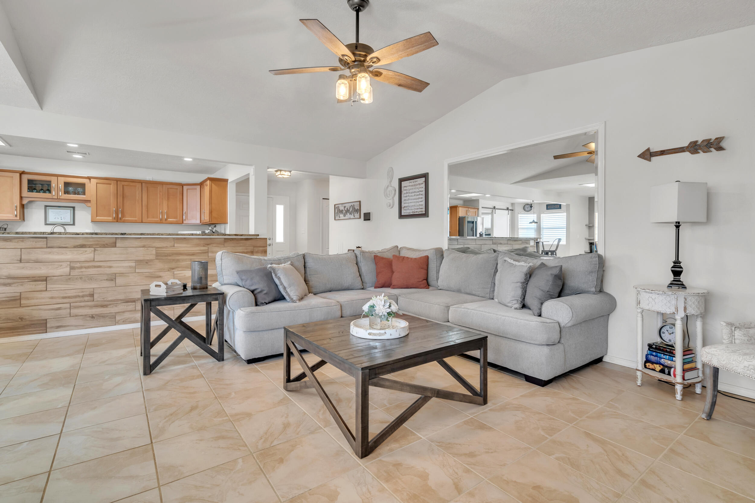 2579 Shavano Peak Drive NE