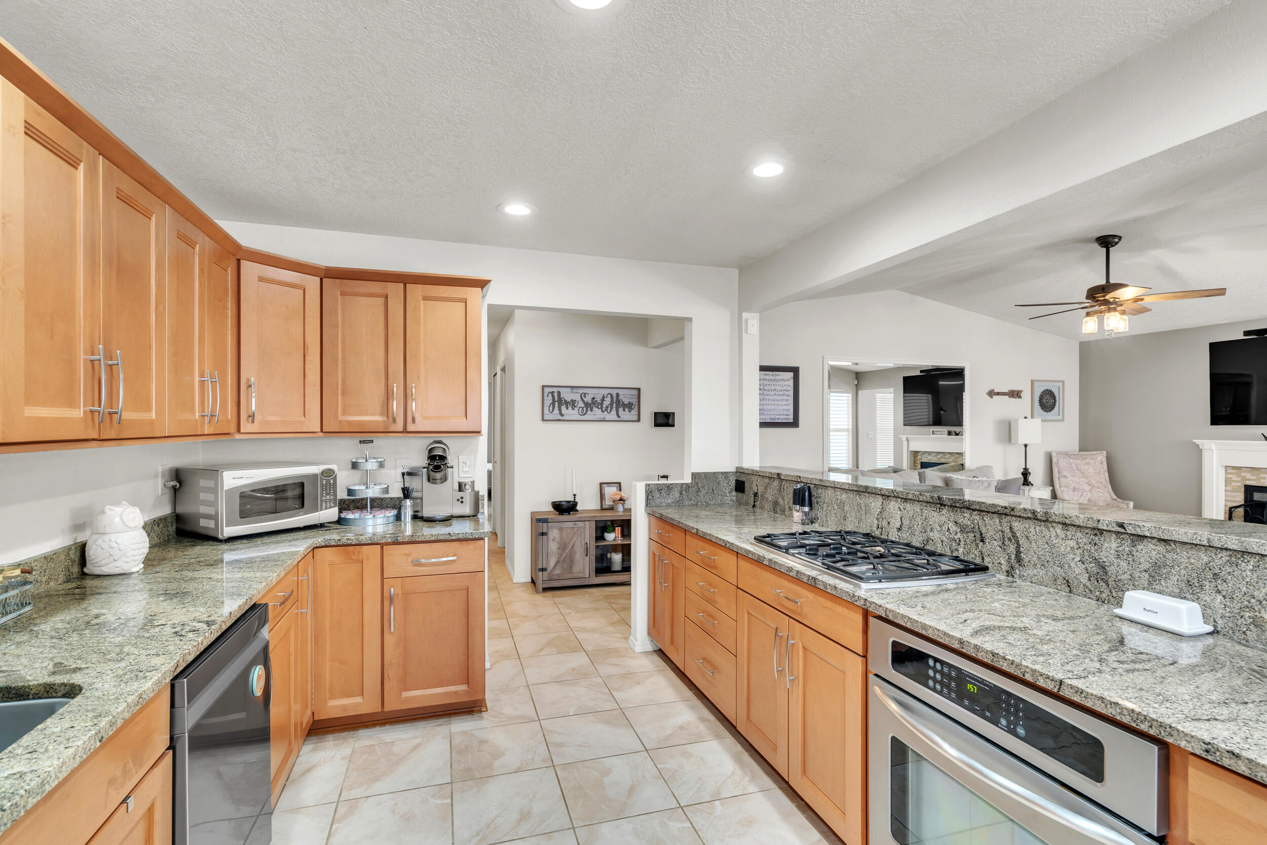 2579 Shavano Peak Drive NE