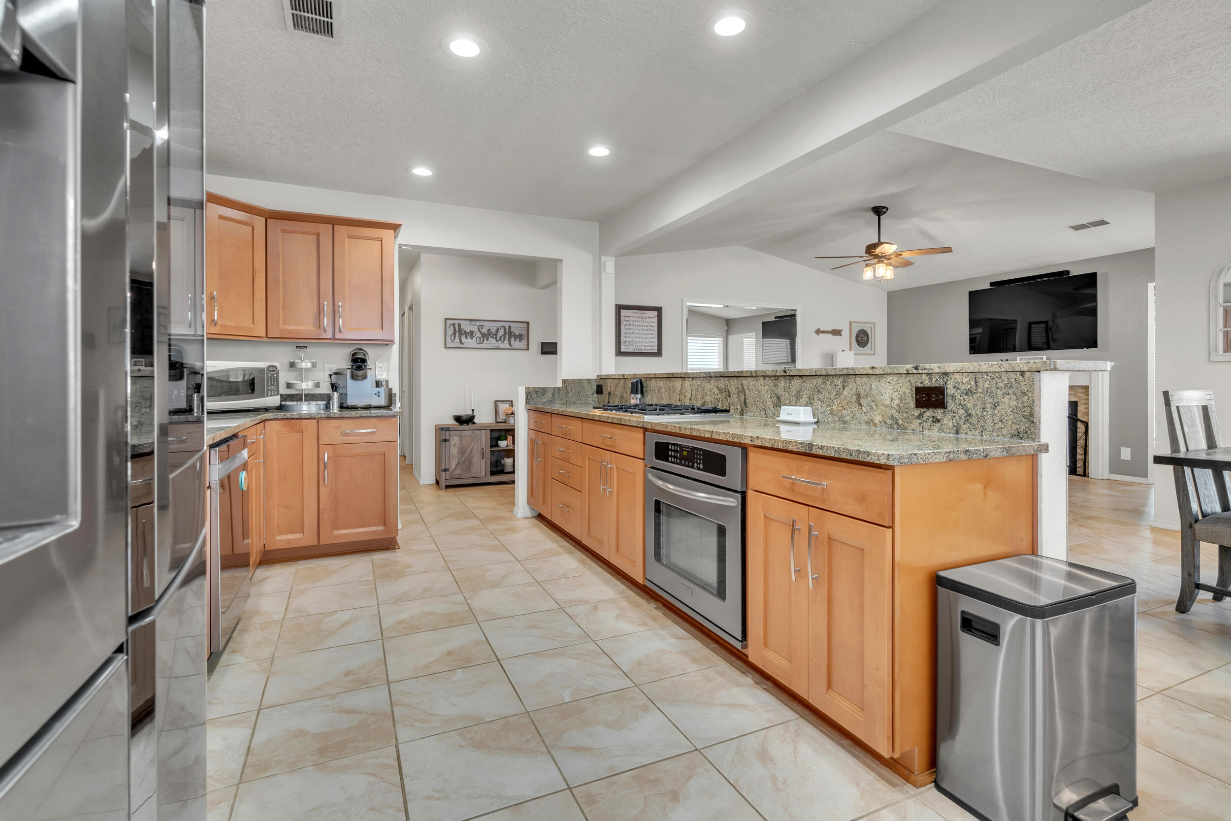 2579 Shavano Peak Drive NE