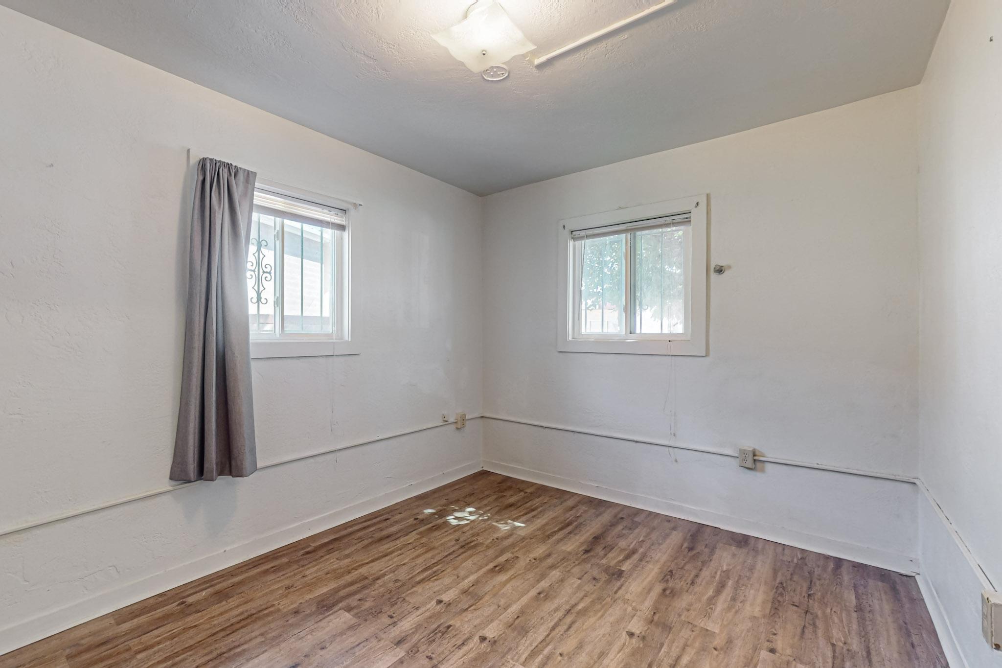 2533 Alvarado Drive NE