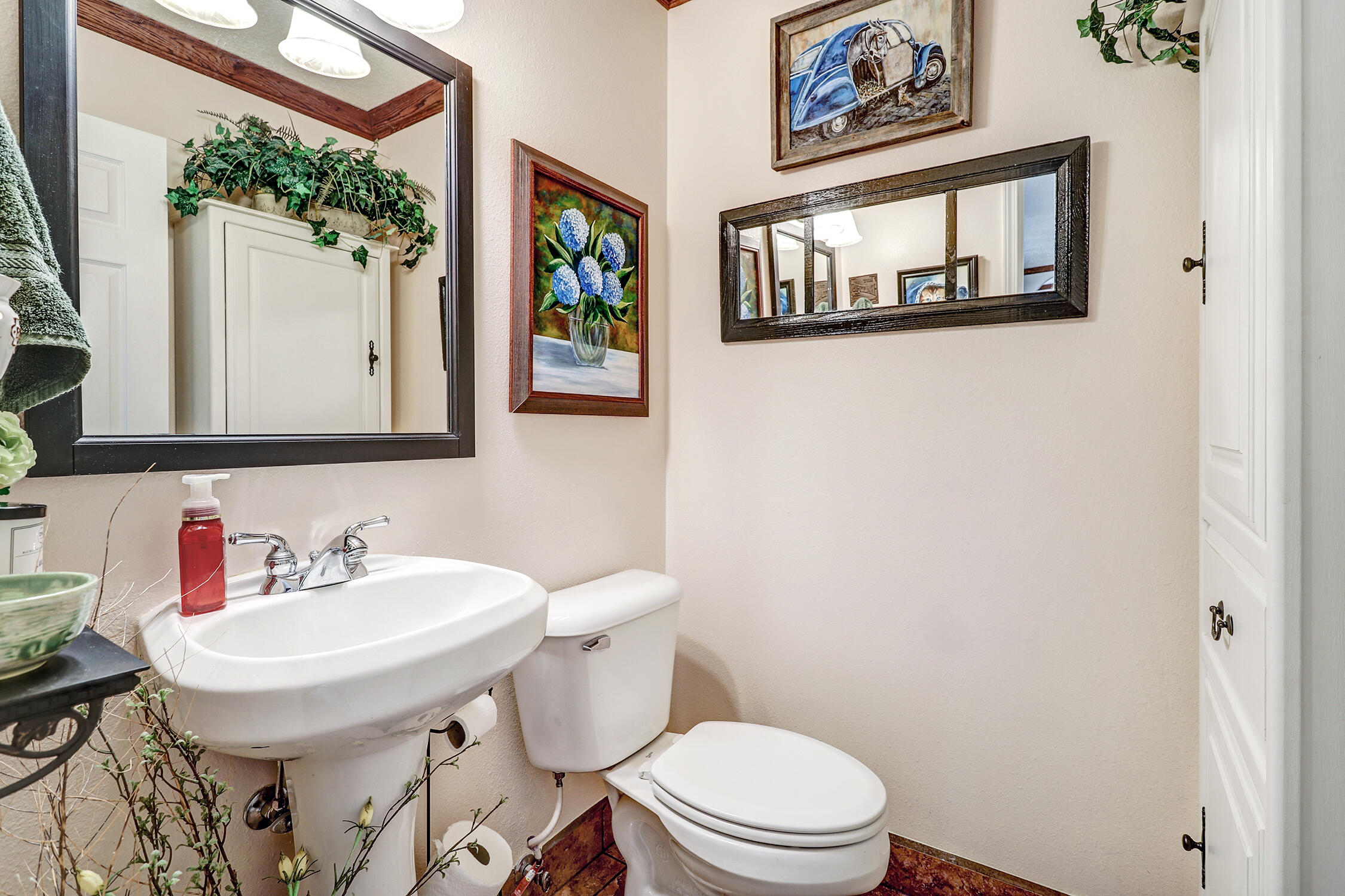 112 San Lucas Avenue