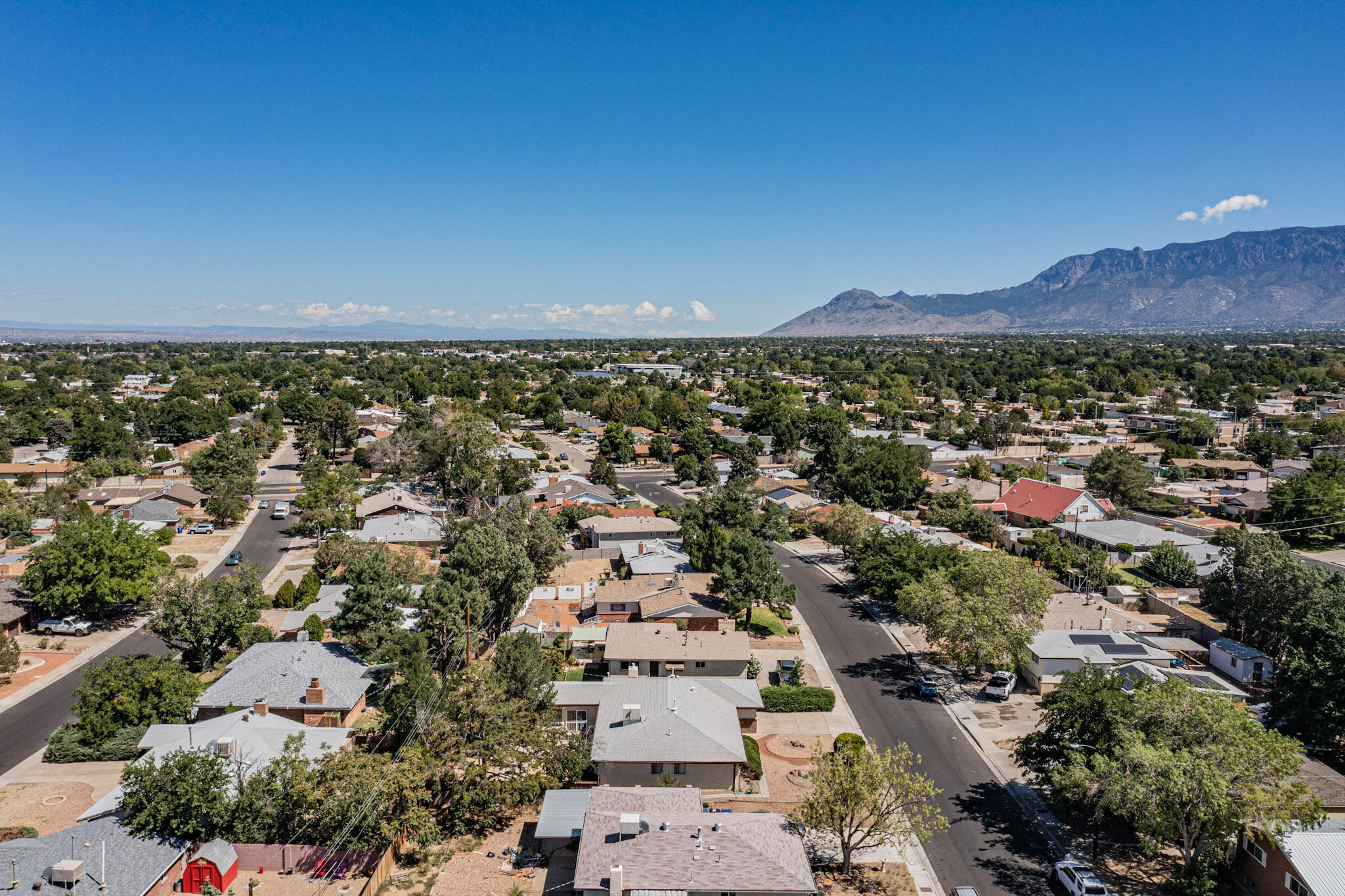2909 GEORGIA Street NE